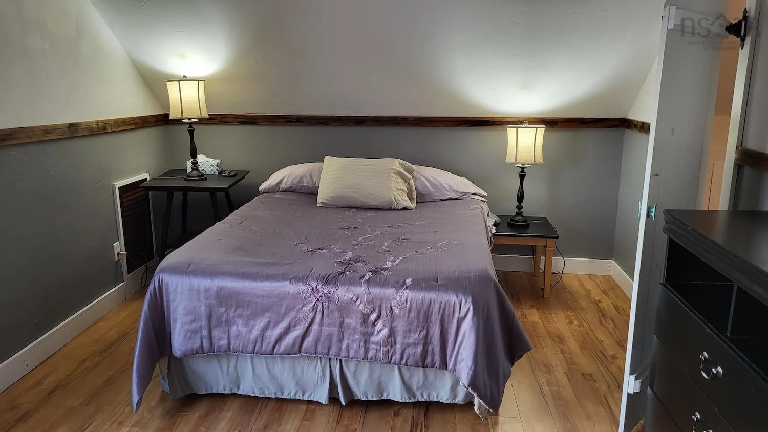 34 Wharf Road, Bush Island, NS B0R 1C0, 3 Bedrooms Bedrooms, ,1 BathroomBathrooms,Residential,For Sale,Wharf,202521203