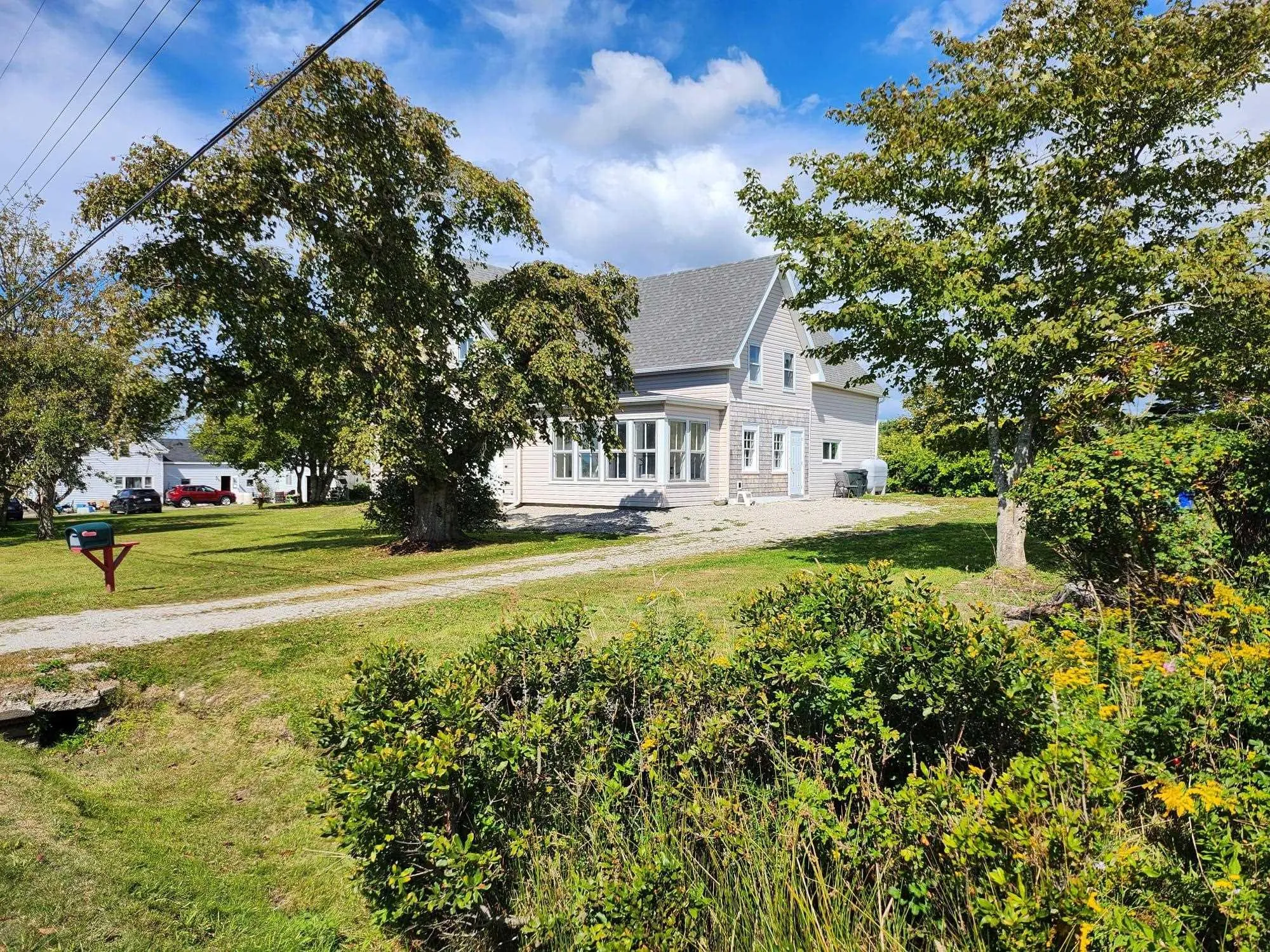 200 Argyle Street, Yarmouth, NS B5A 3X3, 5 Bedrooms Bedrooms, ,2 BathroomsBathrooms,Residential,For Sale,Argyle,202523478