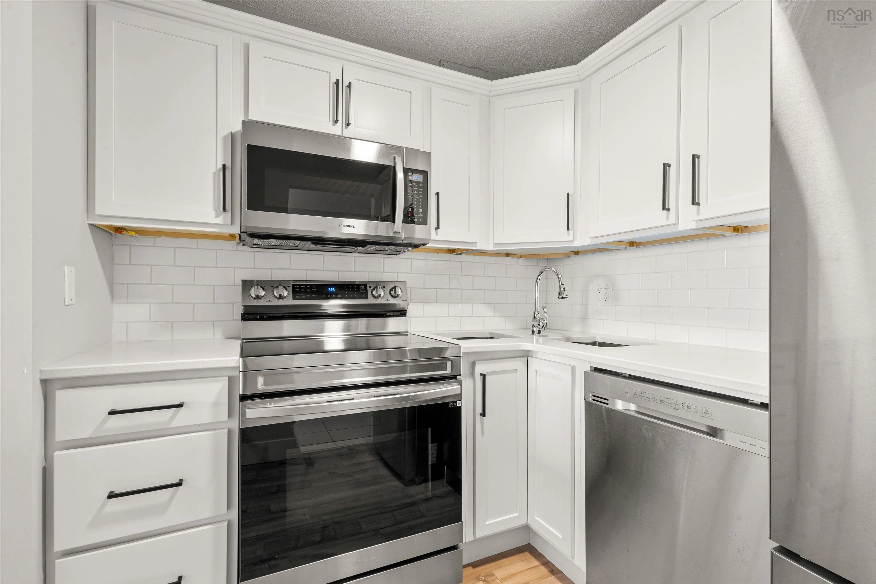 701-5572 North Ridge Road, Halifax, NS B3K 5K2, 2 Bedrooms Bedrooms, ,1 BathroomBathrooms,Residential,For Sale,North Ridge,202523006