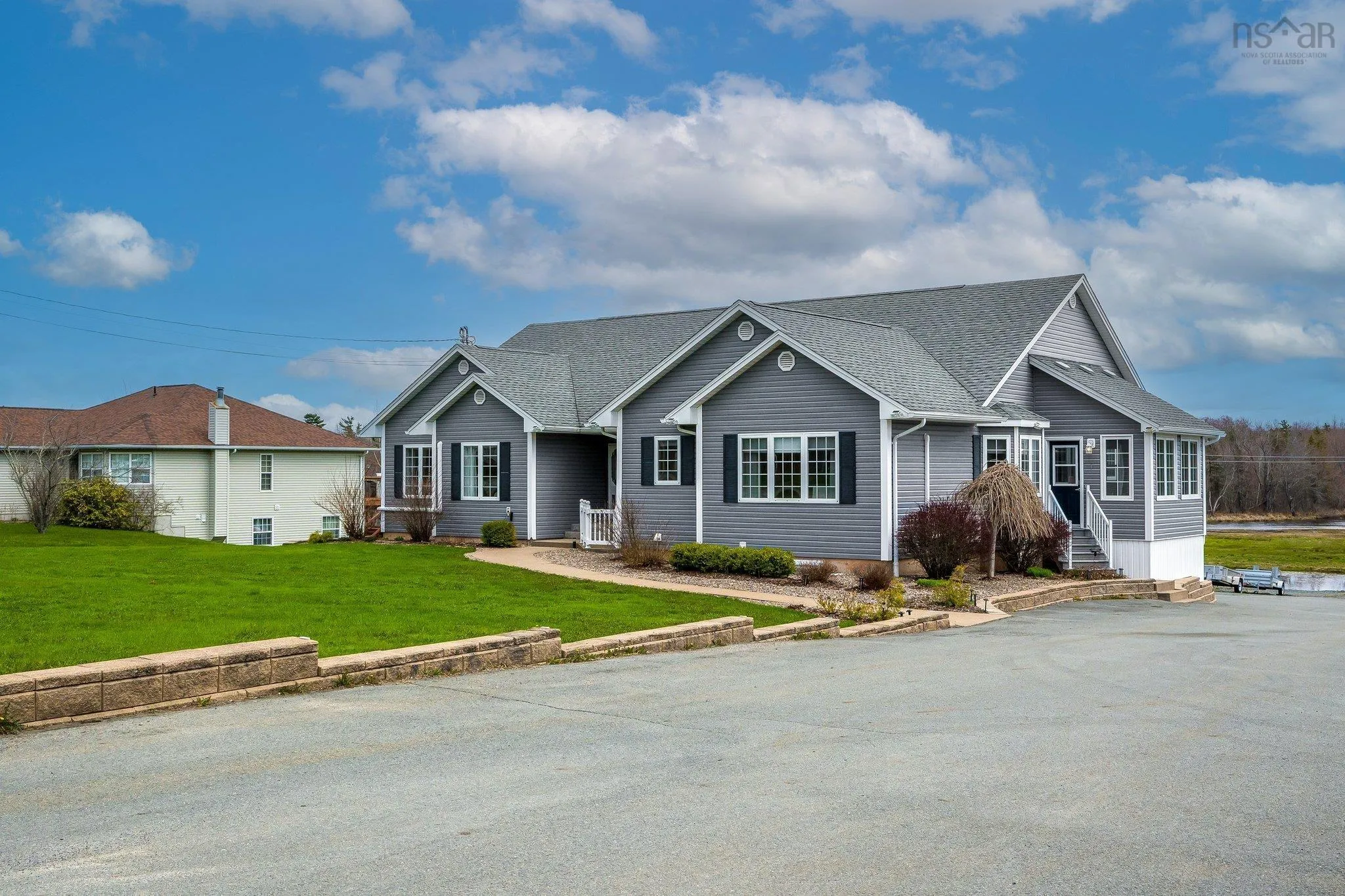 111 Highway 2, Enfield Ns B2t 1c8, 5 Bedrooms Bedrooms, ,5 BathroomsBathrooms,Residential,For Sale,Highway 2,202509270