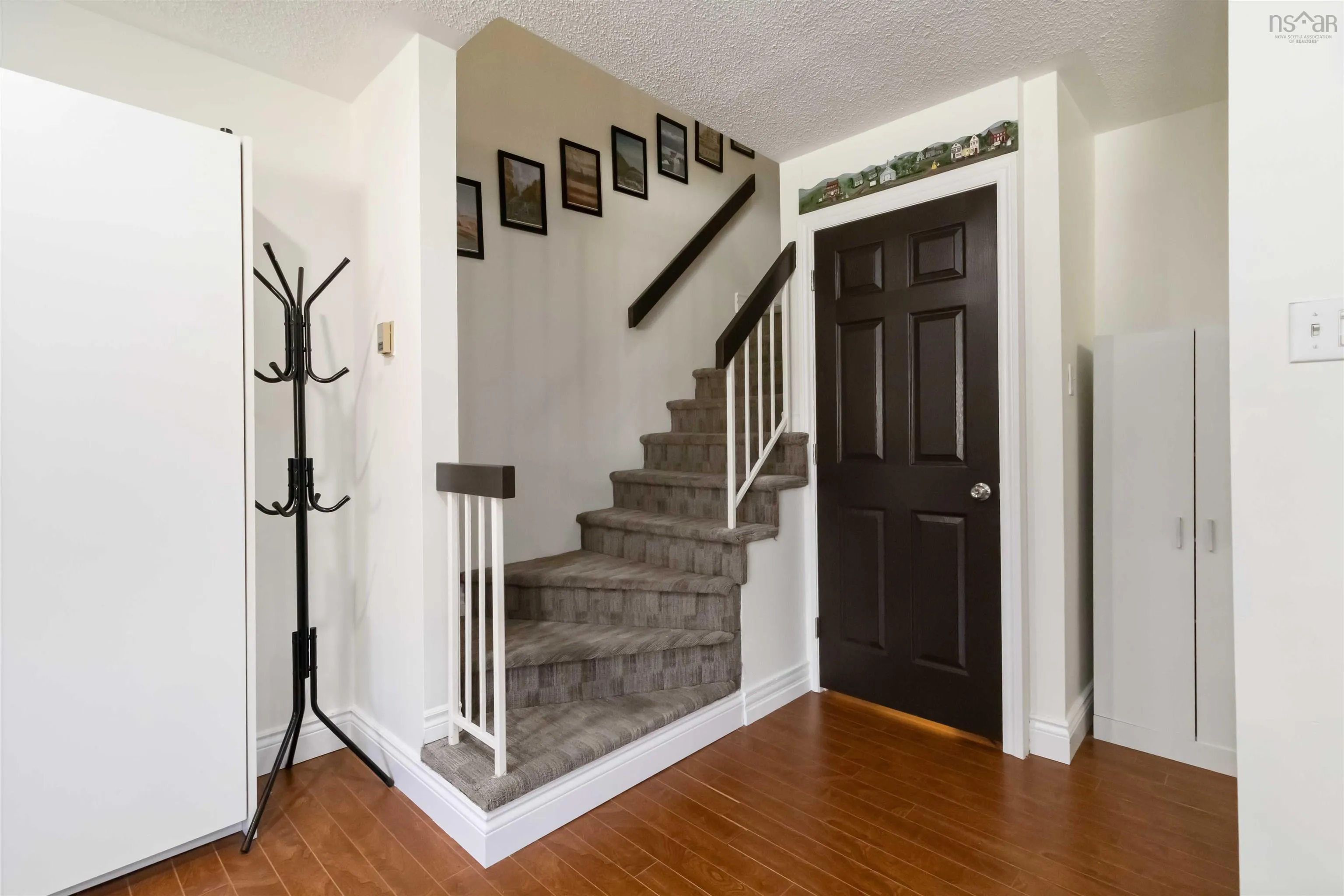 7 73 Collins Grove, Dartmouth, NS B2W 4G3, 3 Bedrooms Bedrooms, ,2 BathroomsBathrooms,Residential,For Sale,Collins Grove,202521041