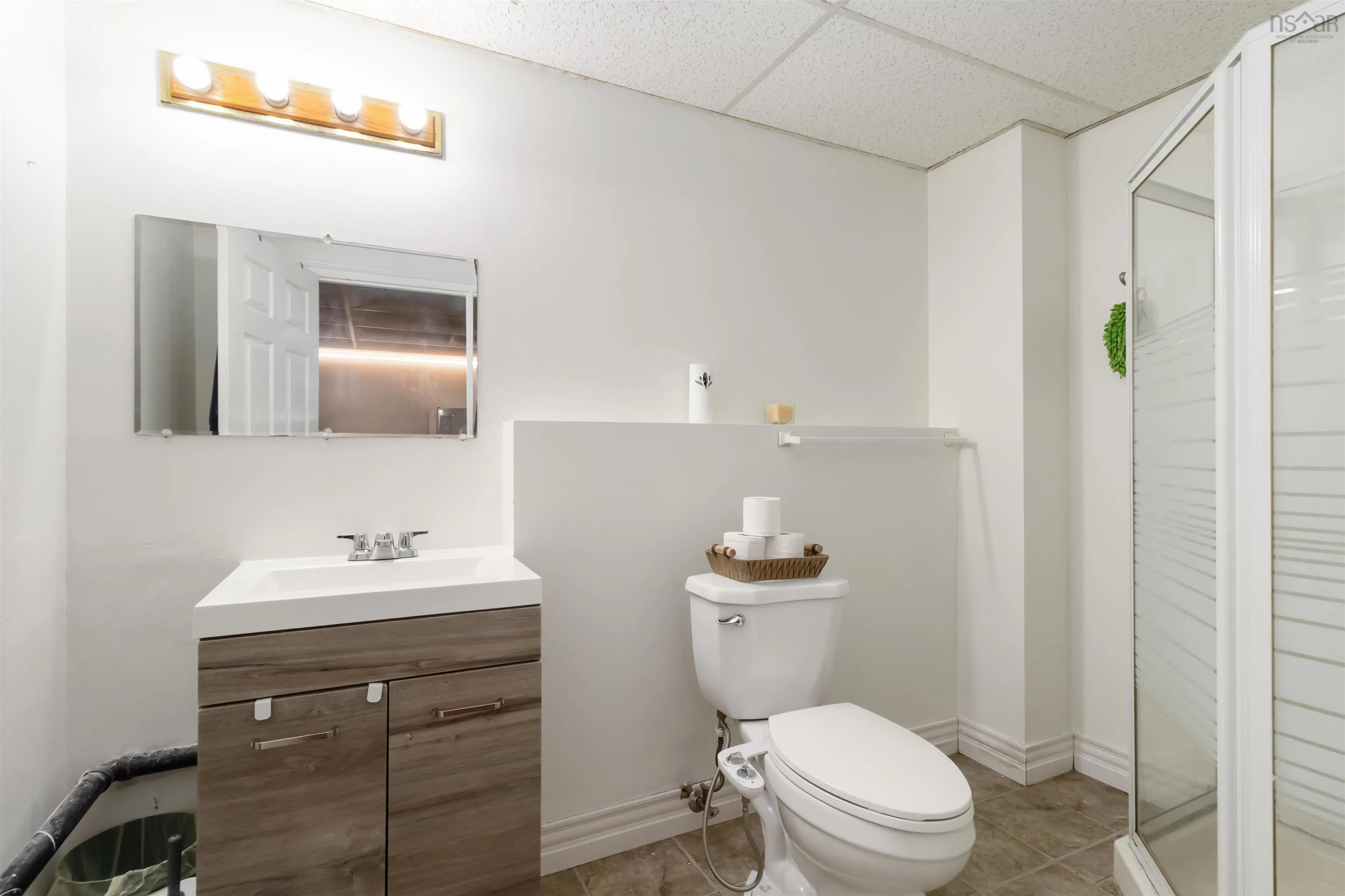 7 73 Collins Grove, Dartmouth, NS B2W 4G3, 3 Bedrooms Bedrooms, ,2 BathroomsBathrooms,Residential,For Sale,Collins Grove,202521041