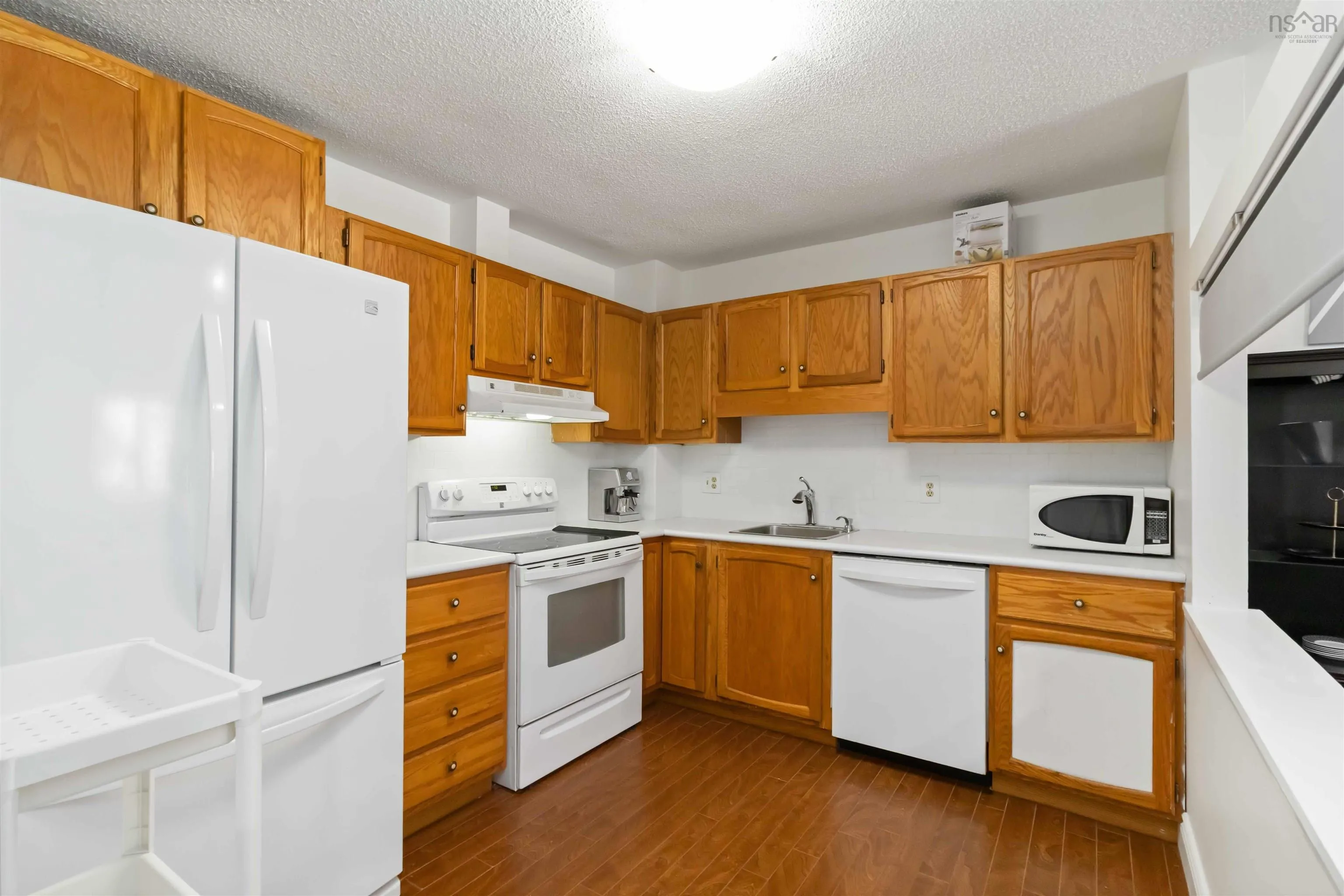 7 73 Collins Grove, Dartmouth, NS B2W 4G3, 3 Bedrooms Bedrooms, ,2 BathroomsBathrooms,Residential,For Sale,Collins Grove,202521041