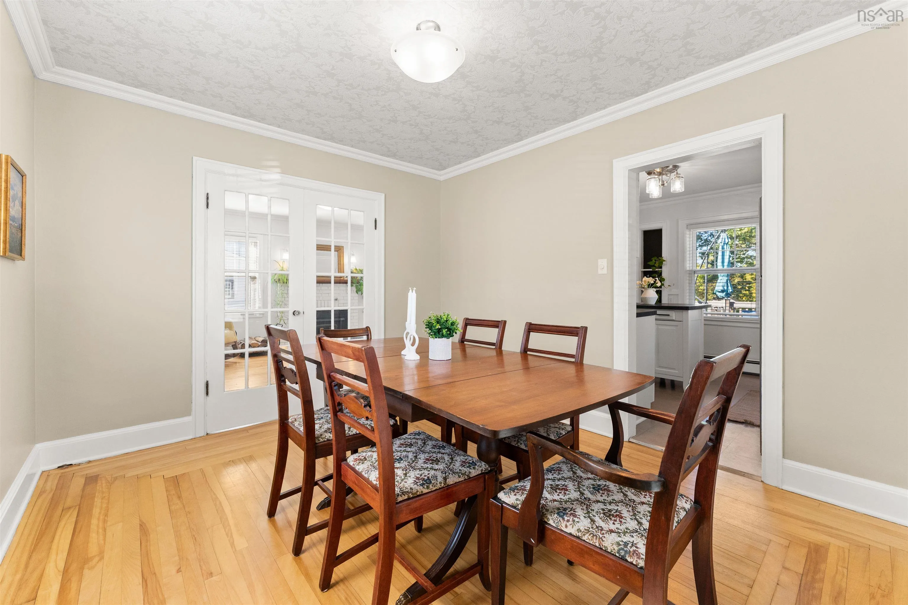 70 Oakdene Avenue, Kentville, NS B4N 2B9, 3 Bedrooms Bedrooms, ,1 BathroomBathrooms,Residential,For Sale,Oakdene,202524933
