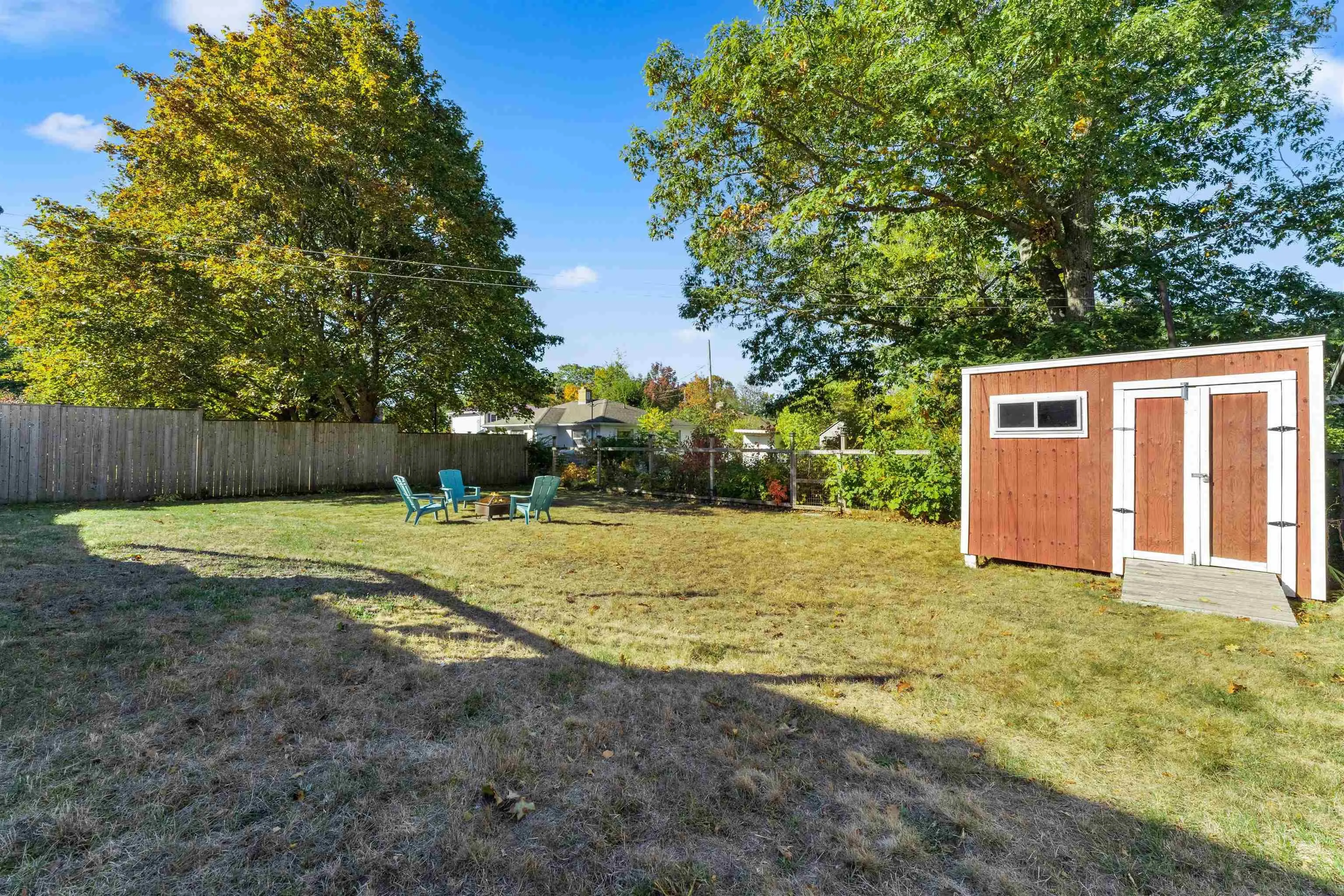 70 Oakdene Avenue, Kentville, NS B4N 2B9, 3 Bedrooms Bedrooms, ,1 BathroomBathrooms,Residential,For Sale,Oakdene,202524933