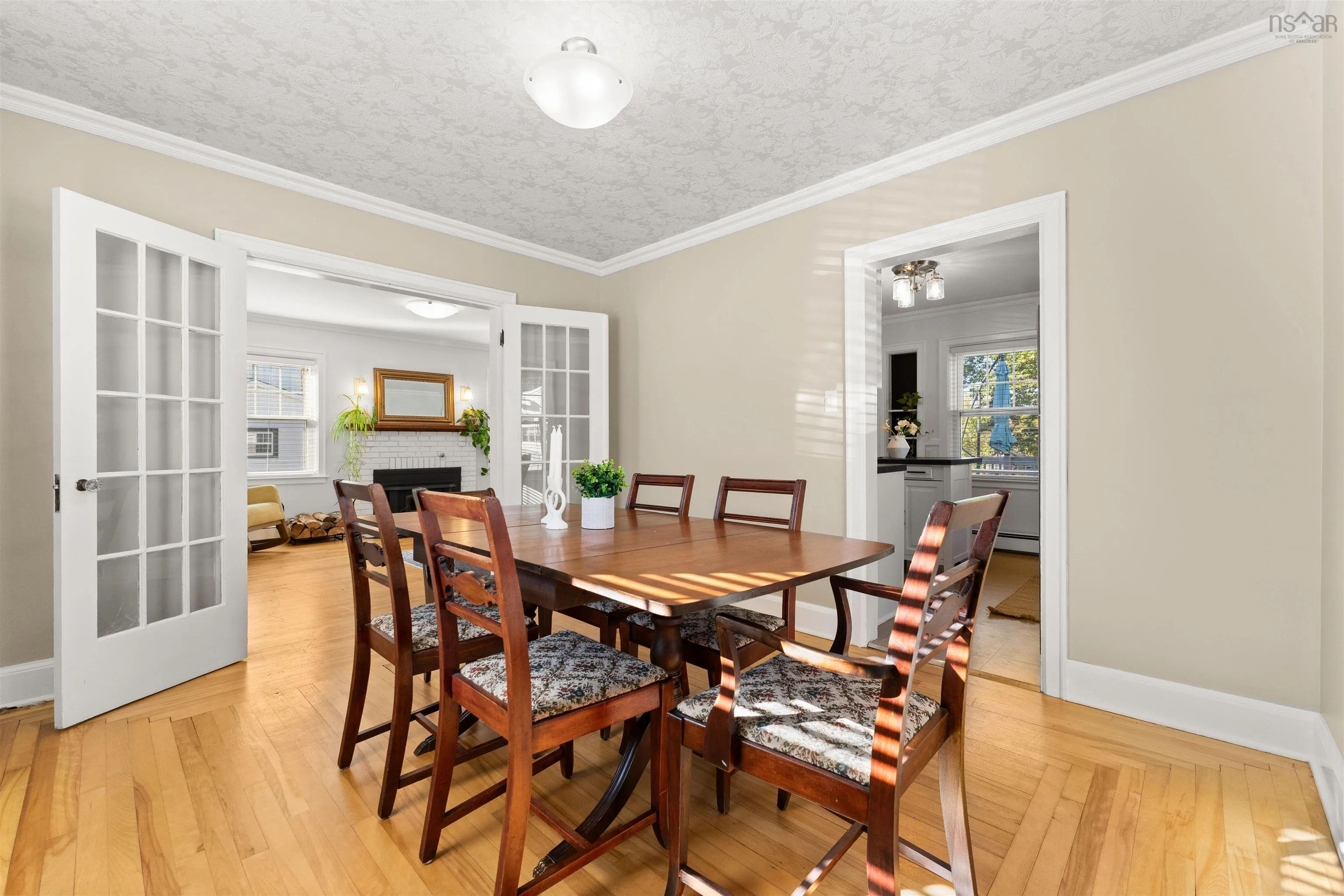 70 Oakdene Avenue, Kentville, NS B4N 2B9, 3 Bedrooms Bedrooms, ,1 BathroomBathrooms,Residential,For Sale,Oakdene,202524933