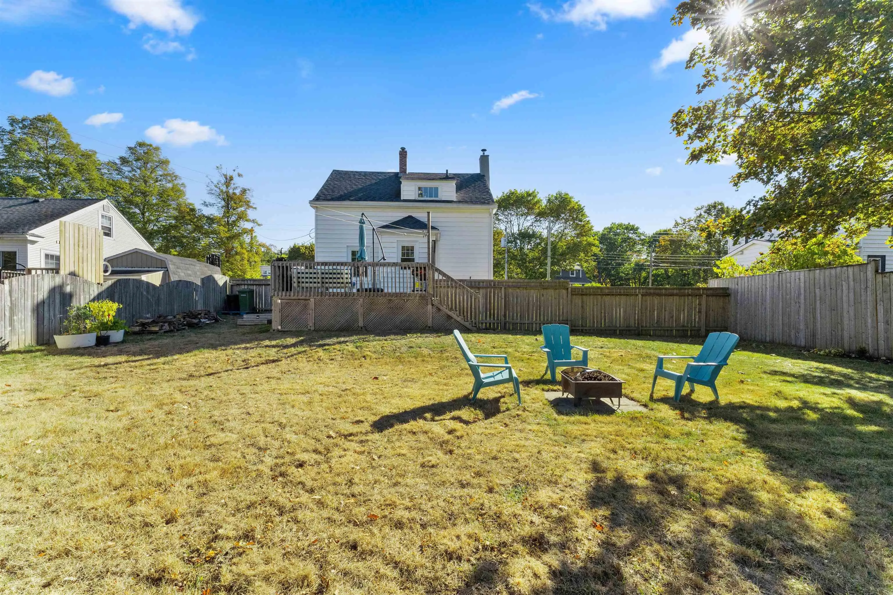 70 Oakdene Avenue, Kentville, NS B4N 2B9, 3 Bedrooms Bedrooms, ,1 BathroomBathrooms,Residential,For Sale,Oakdene,202524933