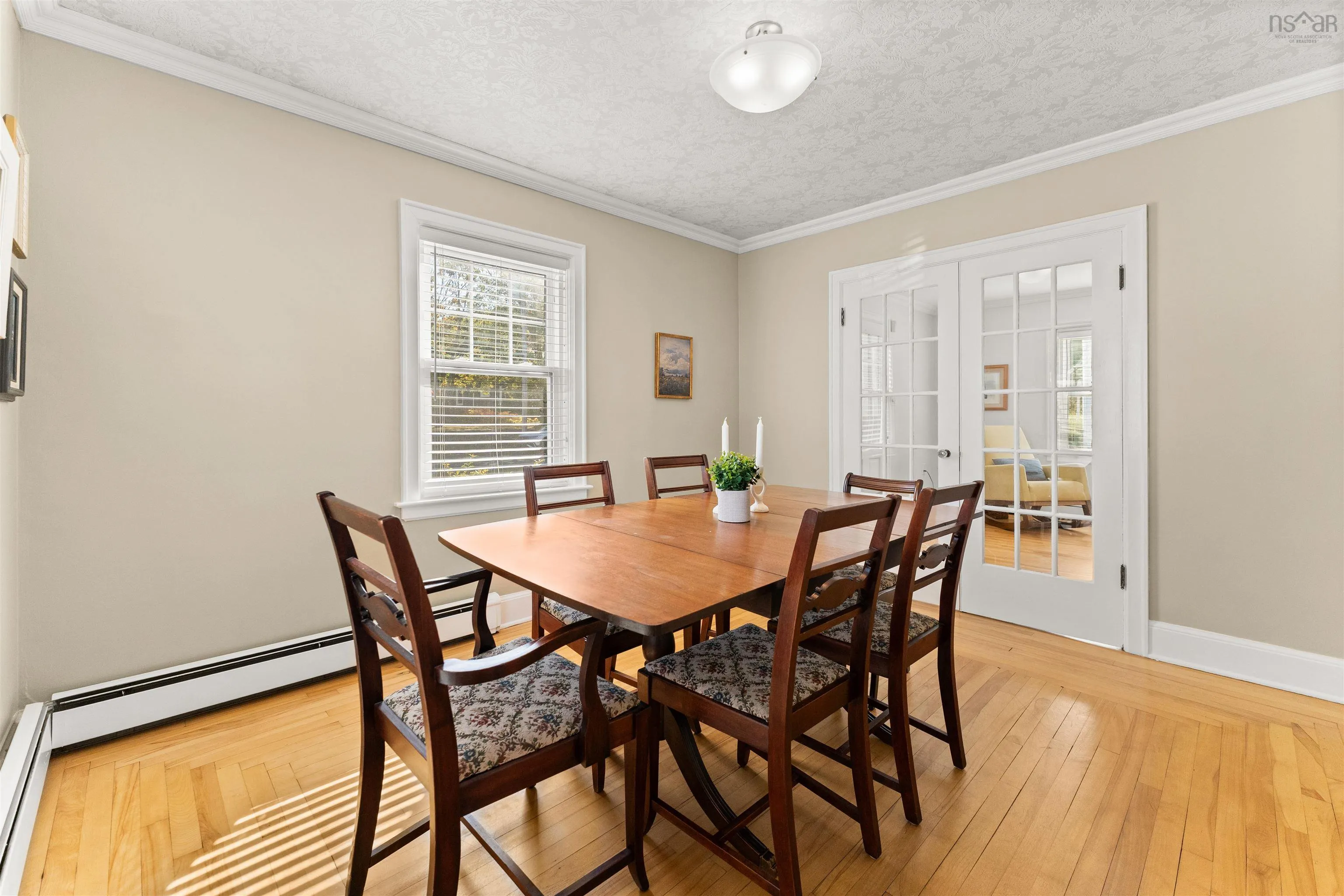 70 Oakdene Avenue, Kentville, NS B4N 2B9, 3 Bedrooms Bedrooms, ,1 BathroomBathrooms,Residential,For Sale,Oakdene,202524933