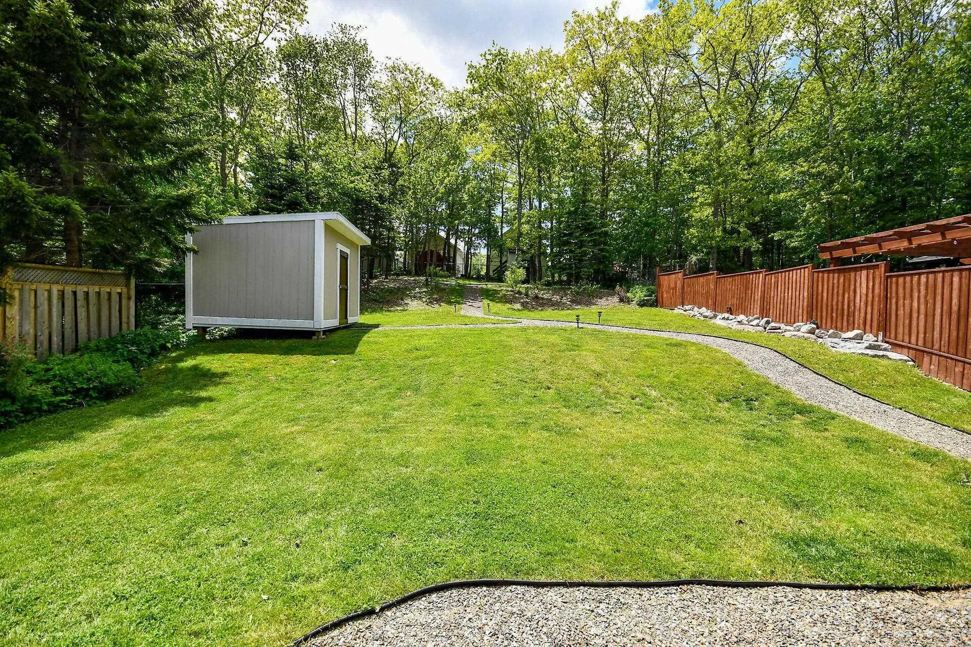 31 St. Michaels Avenue, Spryfield, NS B3P 1M6, 4 Bedrooms Bedrooms, ,3 BathroomsBathrooms,Residential,For Sale,St. Michaels,202522196