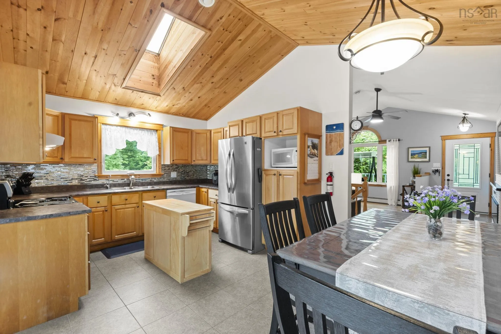 15 Shepherds Lane, Lawrencetown, NS B2Z 1E6, 4 Bedrooms Bedrooms, ,2 BathroomsBathrooms,Residential,For Sale,Shepherds,202521856