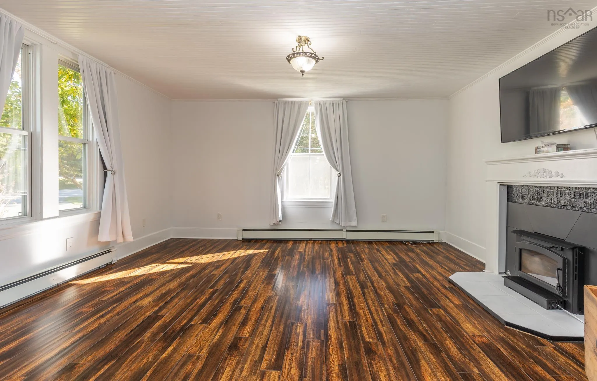 47 Lakeside Road, Hebron, NS B5A 5K4, 3 Bedrooms Bedrooms, ,2 BathroomsBathrooms,Residential,For Sale,Lakeside,202525421