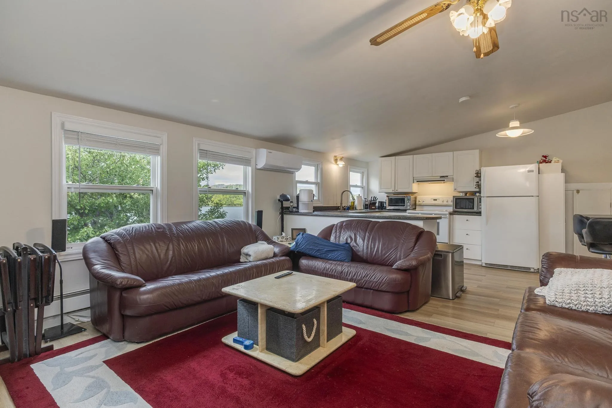 359 Waverley Road, Dartmouth, NS B2X 2E5, 2 Bedrooms Bedrooms, ,Residential Income,For Sale,Waverley,202523546