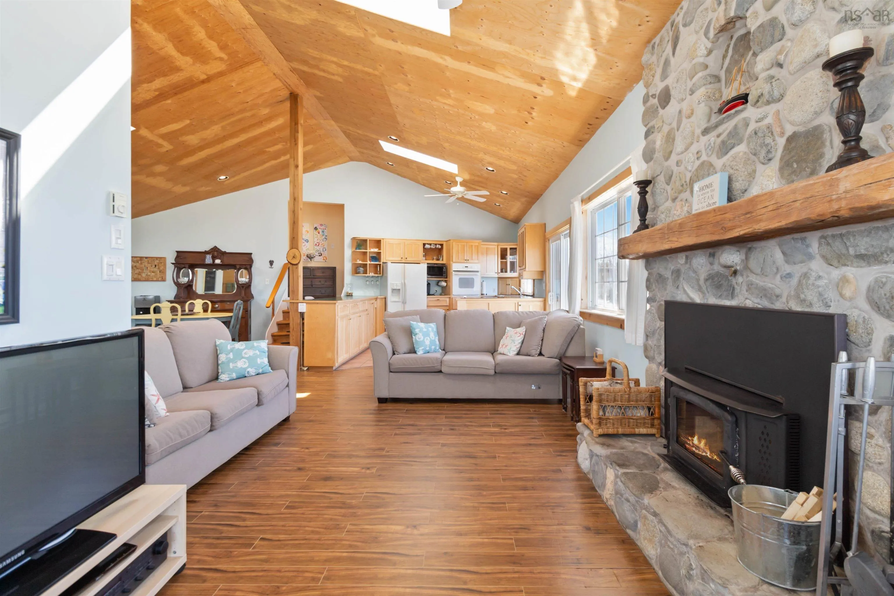 5751 Highway 3, East Jordan Ns B0t 1j0, 3 Bedrooms Bedrooms, ,2 BathroomsBathrooms,Residential,For Sale,Highway 3,202508593