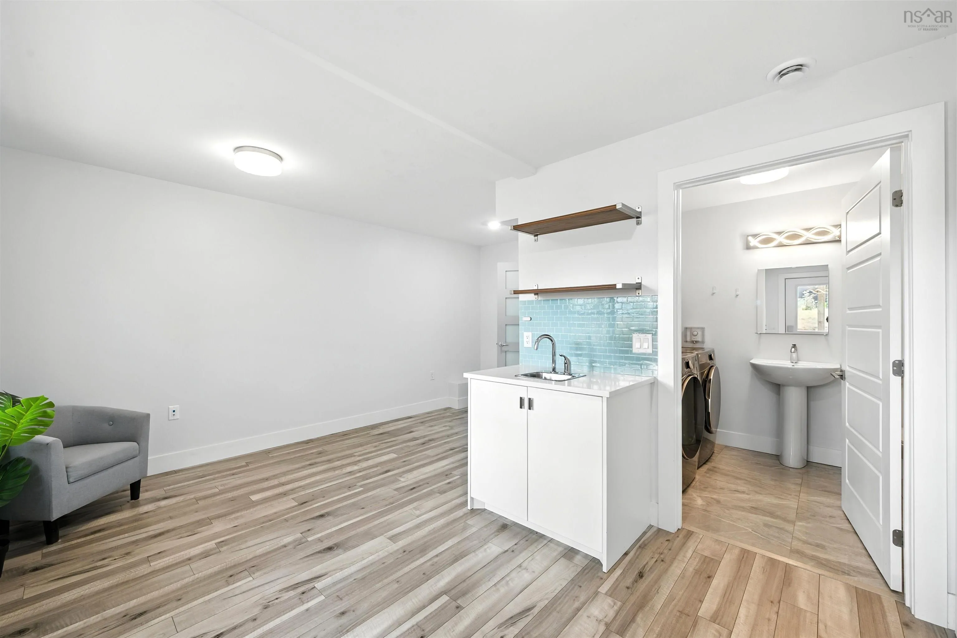160 Lewis Drive, Bedford, NS B4B 1K9, 4 Bedrooms Bedrooms, ,4 BathroomsBathrooms,Residential,For Sale,Lewis,202519988