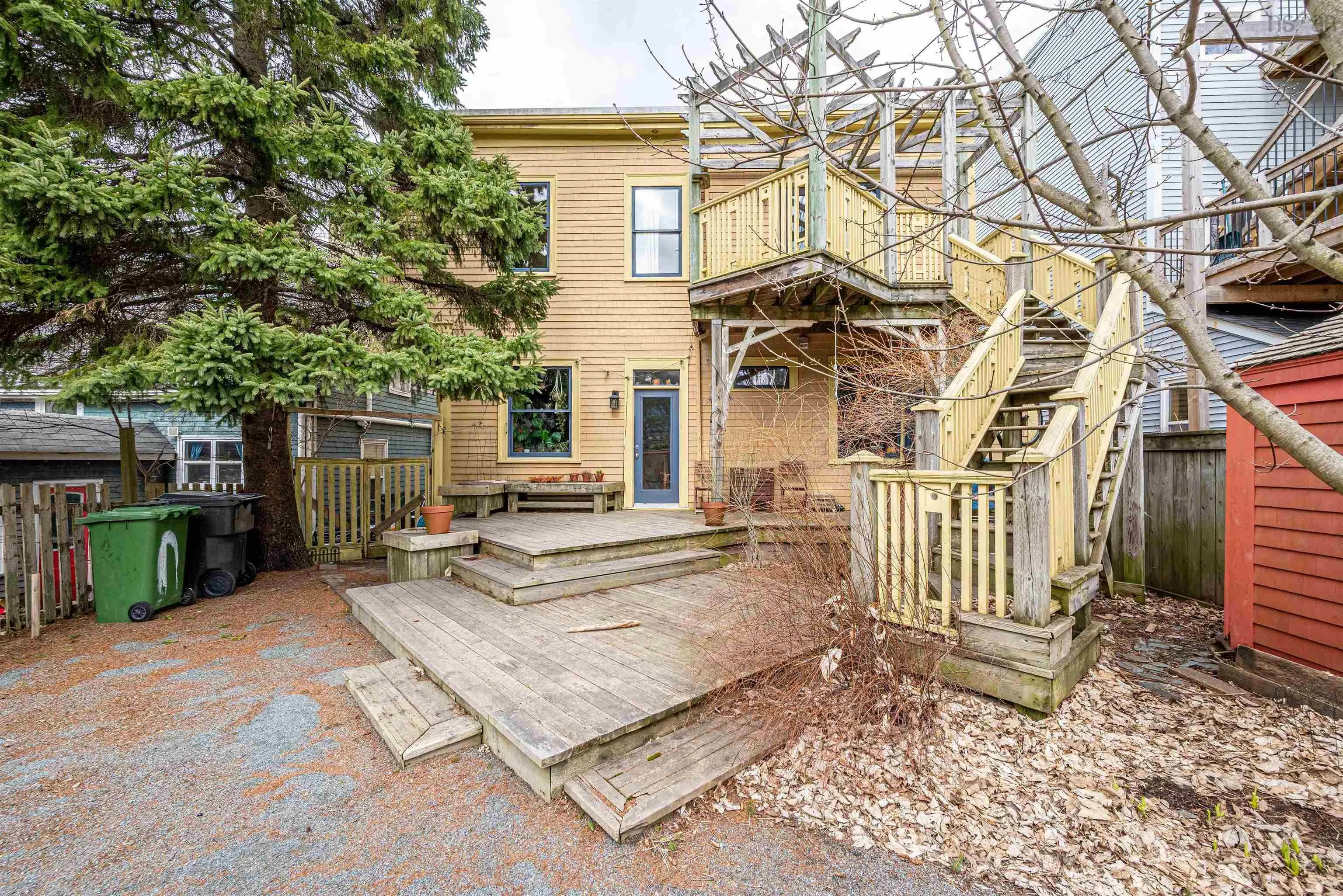 2048 Creighton Street, Halifax Ns B3k 3r2, 3 Bedrooms Bedrooms, ,Residential Income,For Sale,Creighton,202507429