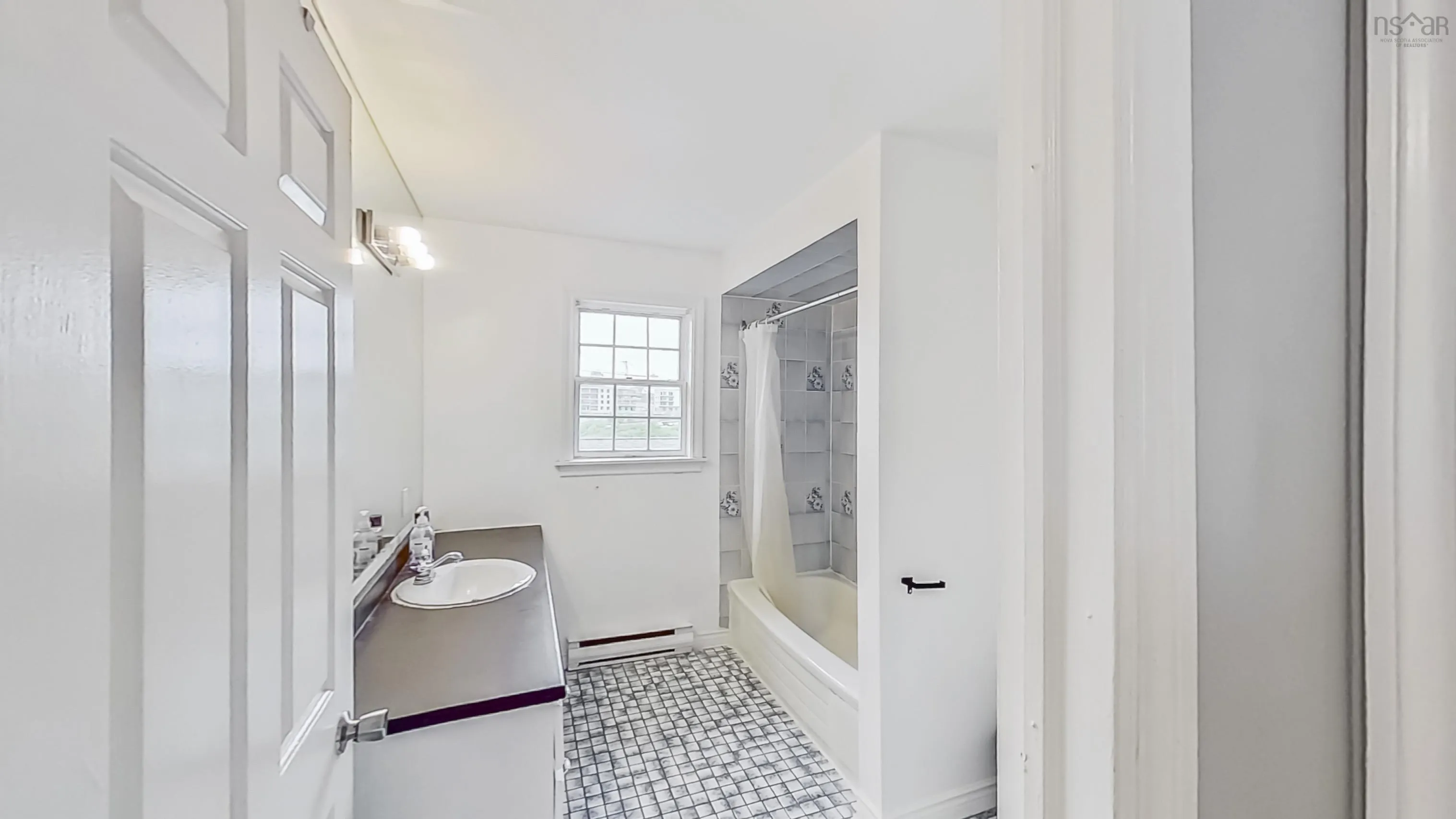 801 Old Sackville Road, Lower Sackville, NS B4E 1R2, 5 Bedrooms Bedrooms, ,5 BathroomsBathrooms,Residential,For Sale,Old Sackville,202522005