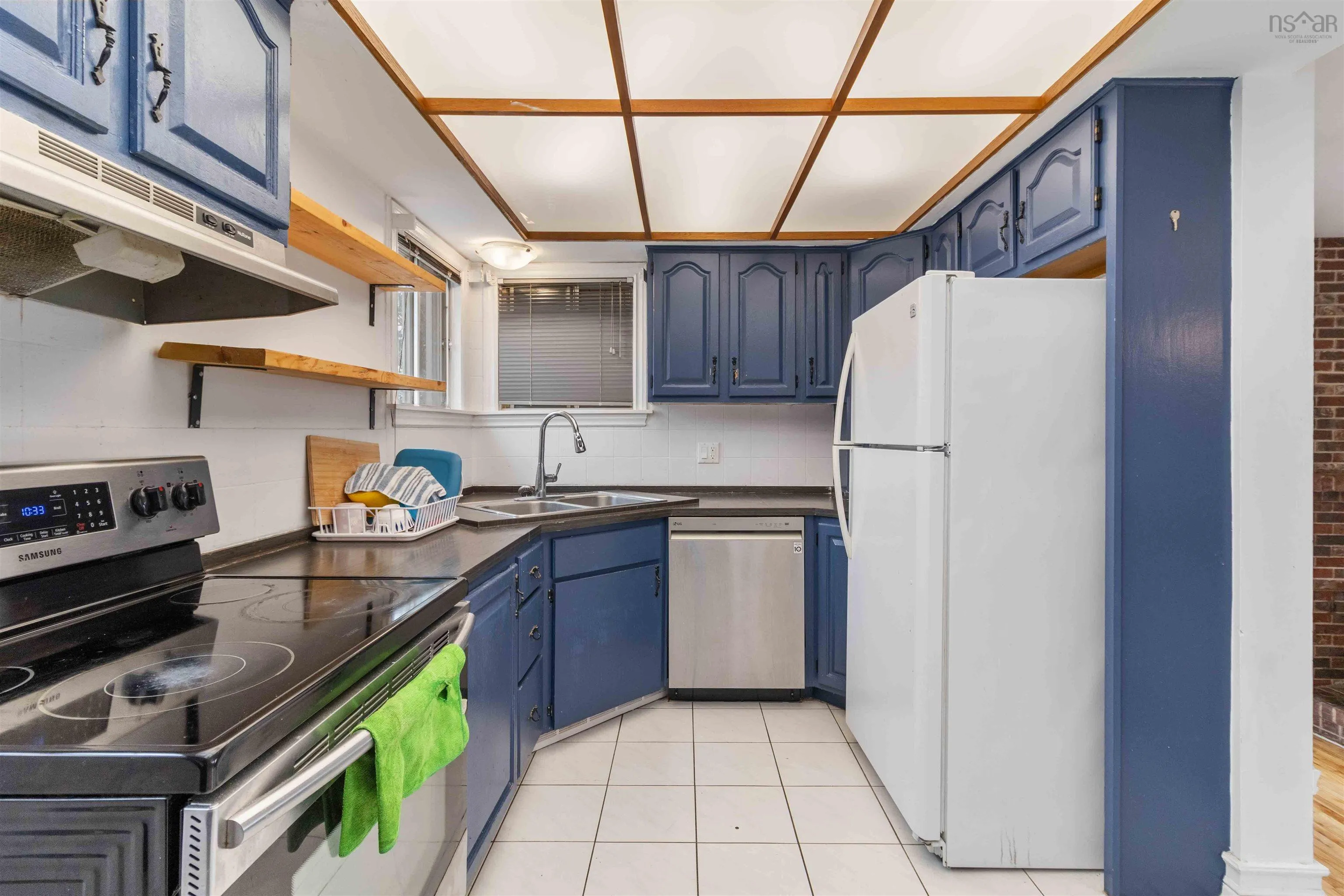 801 Old Sackville Road, Lower Sackville, NS B4E 1R2, 5 Bedrooms Bedrooms, ,5 BathroomsBathrooms,Residential,For Sale,Old Sackville,202522005
