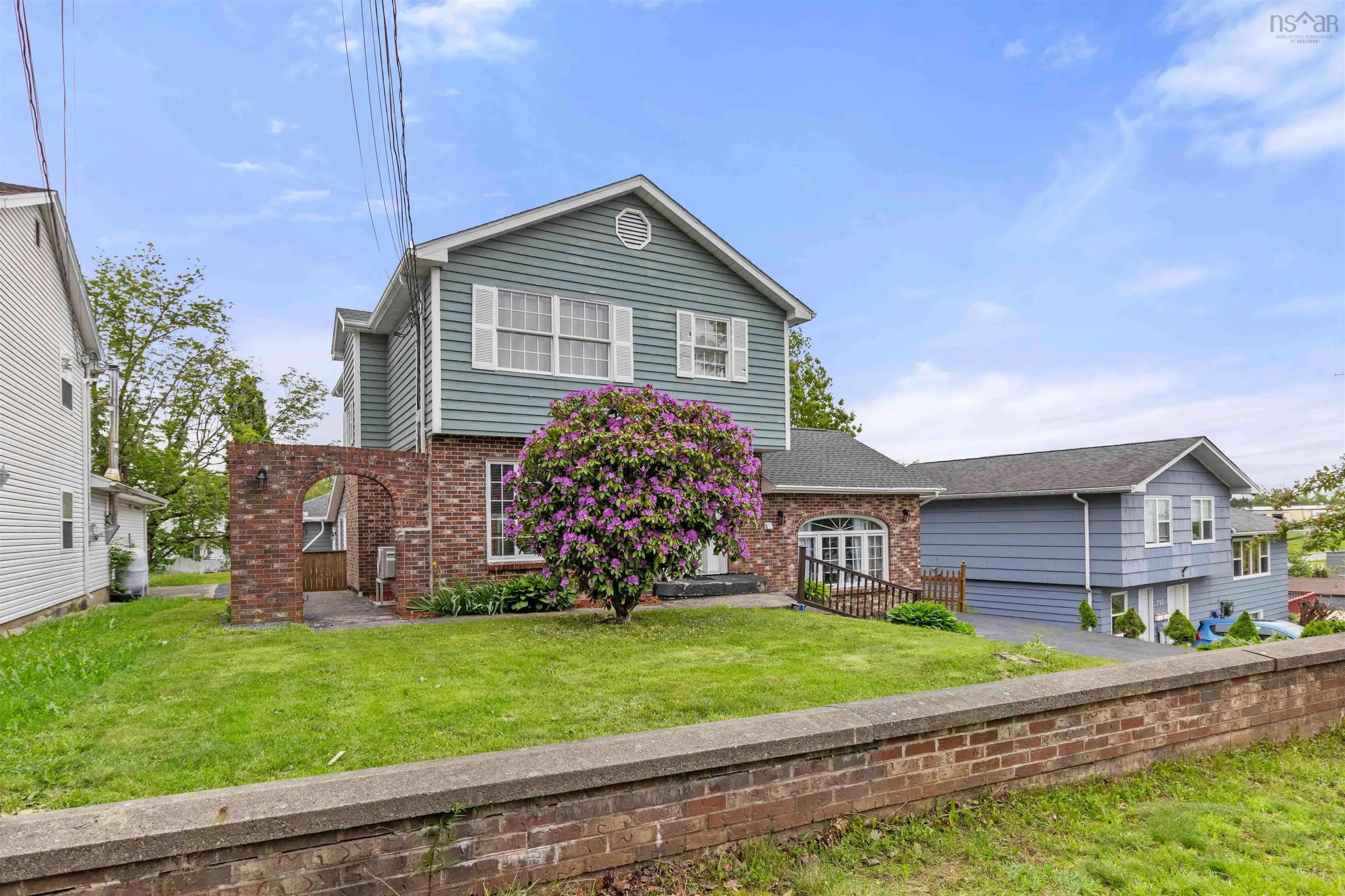 801 Old Sackville Road, Lower Sackville, NS B4E 1R2, 5 Bedrooms Bedrooms, ,5 BathroomsBathrooms,Residential,For Sale,Old Sackville,202522005