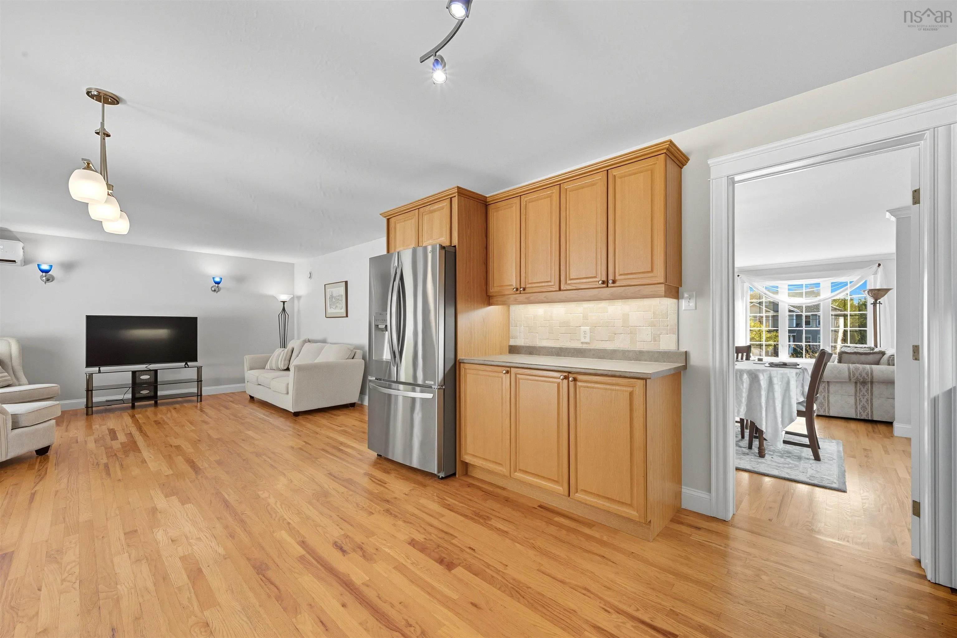 40 Gorsebud Close, Clayton Park, NS B3S 1P7, 4 Bedrooms Bedrooms, ,3 BathroomsBathrooms,Residential,For Sale,Gorsebud,202525536