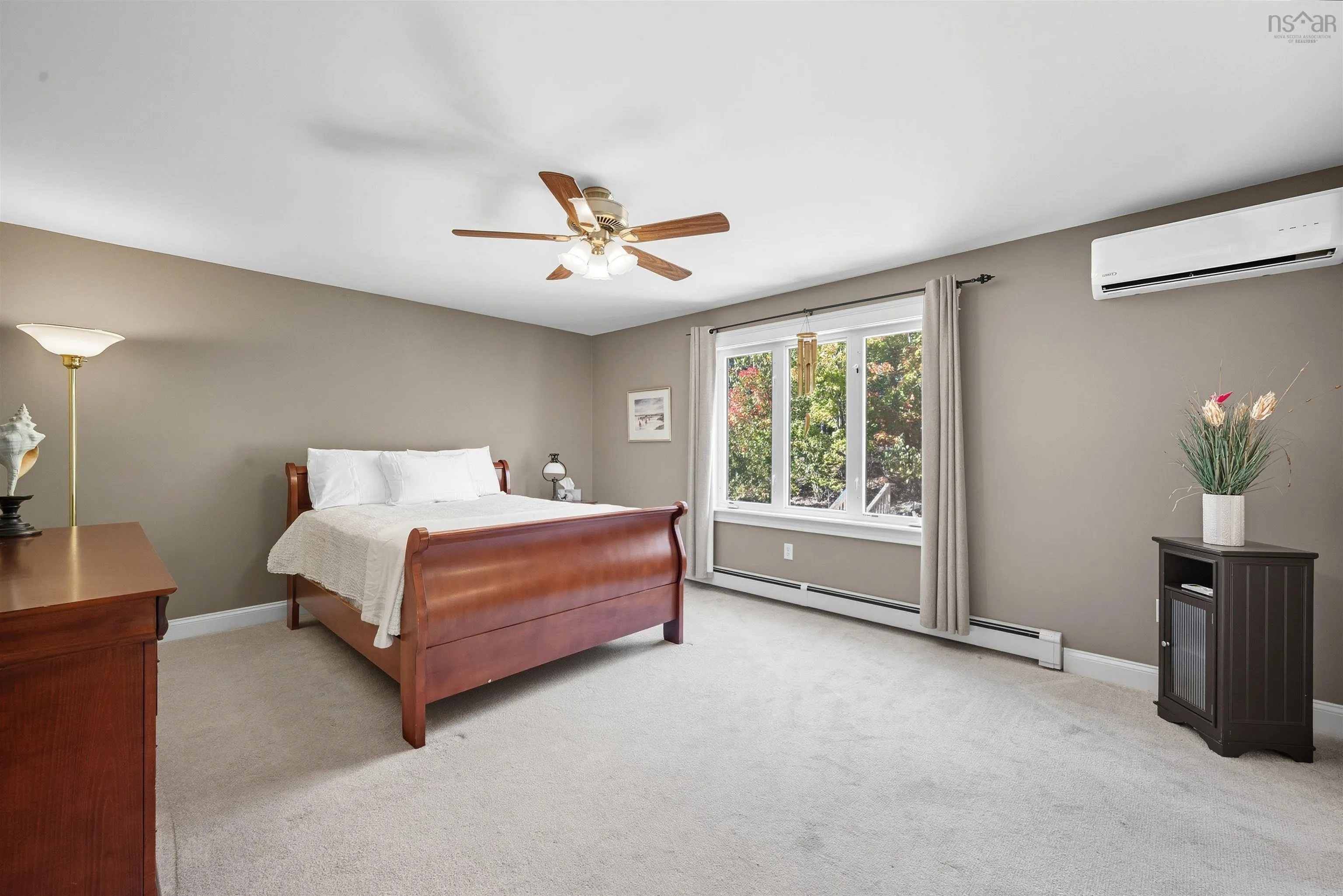 40 Gorsebud Close, Clayton Park, NS B3S 1P7, 4 Bedrooms Bedrooms, ,3 BathroomsBathrooms,Residential,For Sale,Gorsebud,202525536