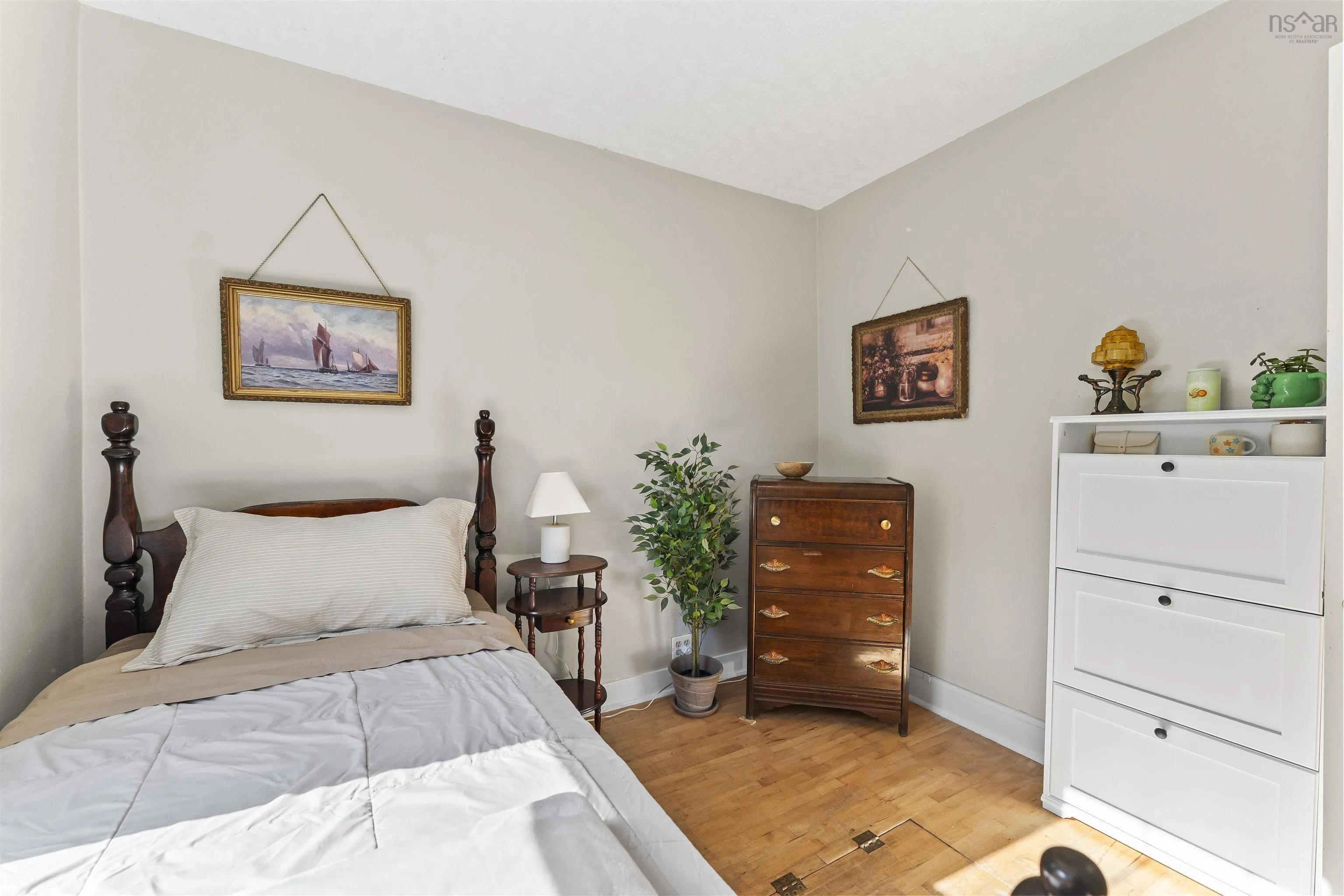 117 Osborne Street, Halifax, NS B3N 3H5, 2 Bedrooms Bedrooms, ,1 BathroomBathrooms,Residential,For Sale,Osborne,202524211