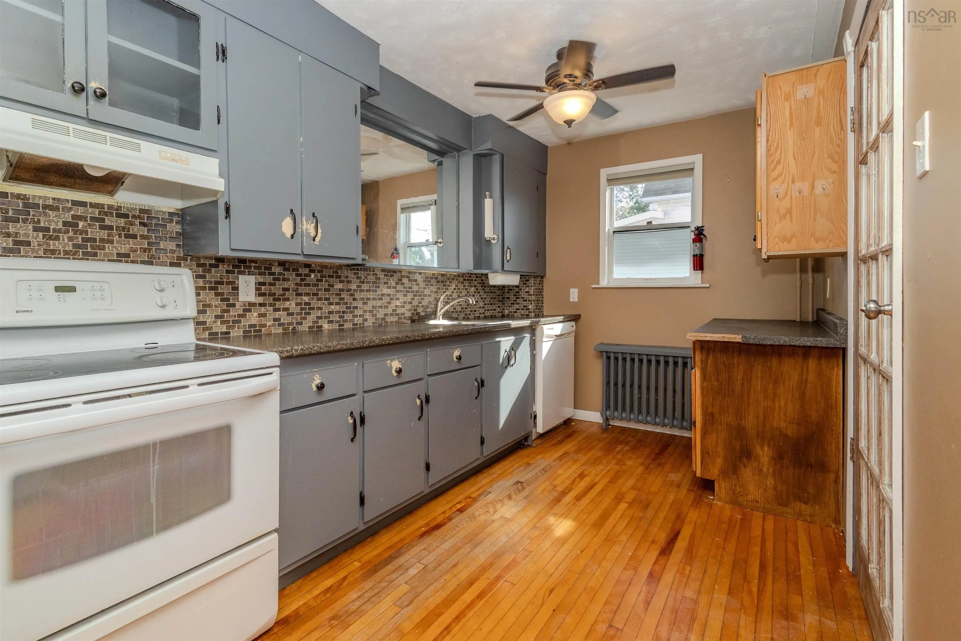 366 Cabot Street, Sydney, NS B1P 4G2, 4 Bedrooms Bedrooms, ,2 BathroomsBathrooms,Residential,For Sale,Cabot,202521732