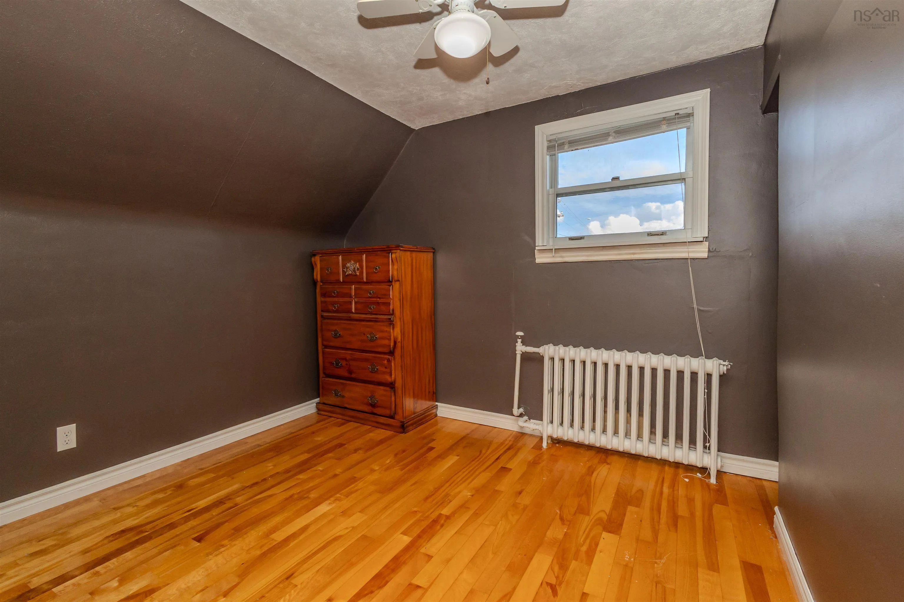 366 Cabot Street, Sydney, NS B1P 4G2, 4 Bedrooms Bedrooms, ,2 BathroomsBathrooms,Residential,For Sale,Cabot,202521732