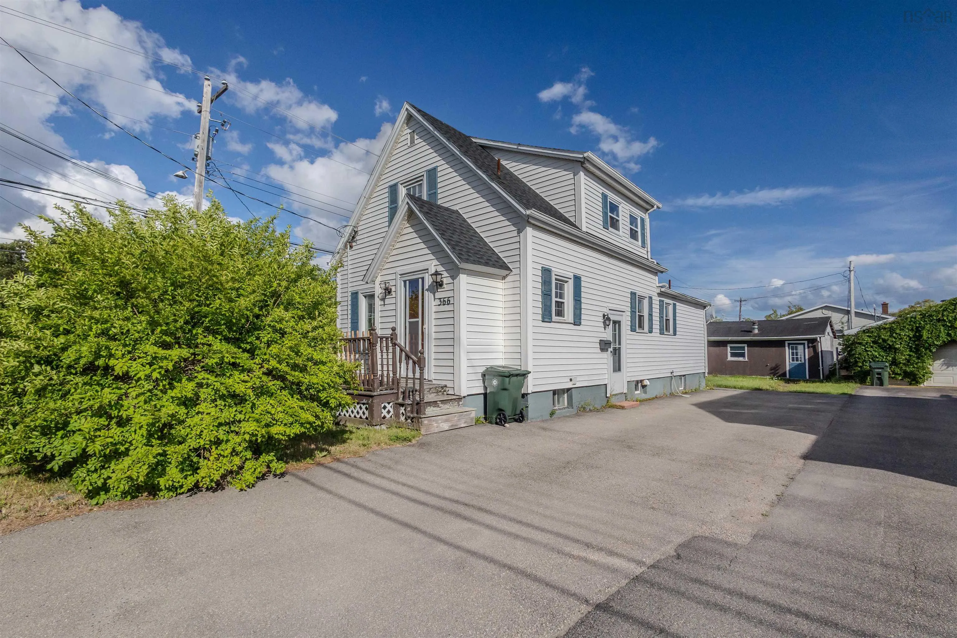 366 Cabot Street, Sydney, NS B1P 4G2, 4 Bedrooms Bedrooms, ,2 BathroomsBathrooms,Residential,For Sale,Cabot,202521732