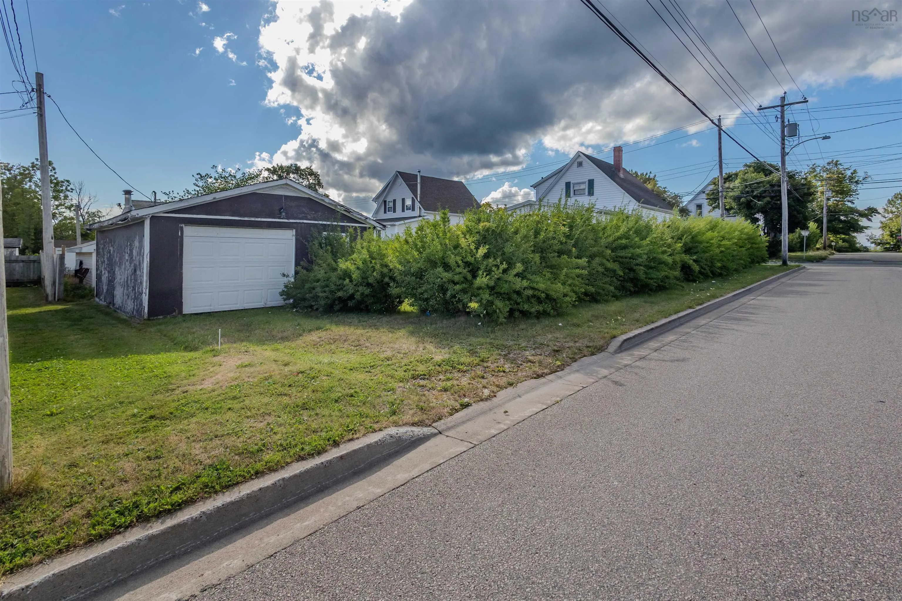 366 Cabot Street, Sydney, NS B1P 4G2, 4 Bedrooms Bedrooms, ,2 BathroomsBathrooms,Residential,For Sale,Cabot,202521732