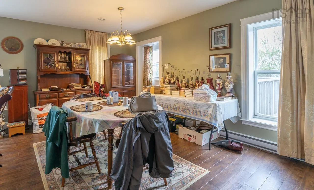 42-44 Bellmont Avenue, North Chegoggin Ns B5a 5k5, 5 Bedrooms Bedrooms, ,2 BathroomsBathrooms,Residential,For Sale,Bellmont,202508475