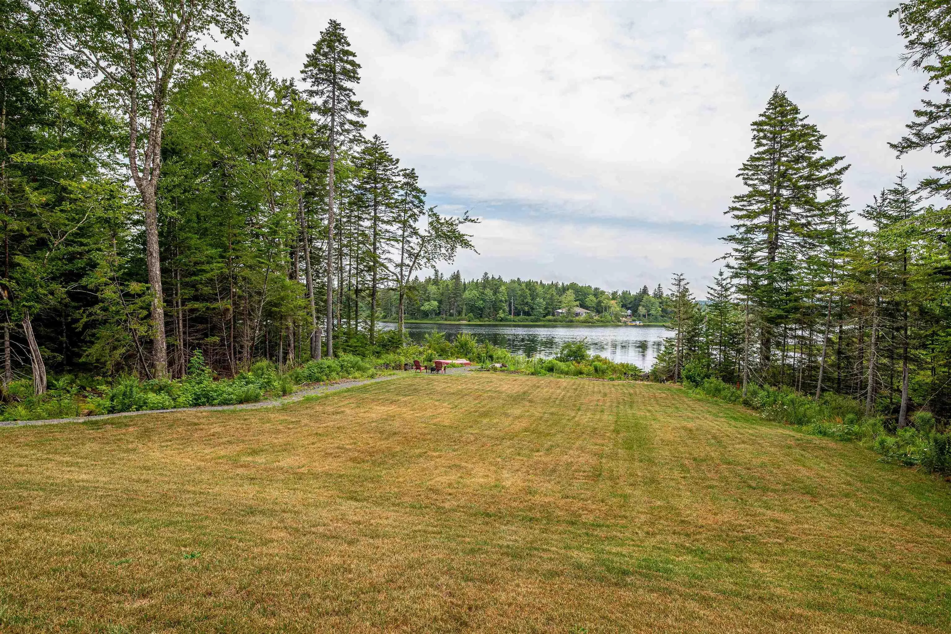 195 Middle Lake South Road, Vaughan, NS B0N 2T0, 3 Bedrooms Bedrooms, ,2 BathroomsBathrooms,Residential,For Sale,Middle Lake South Road,202519691