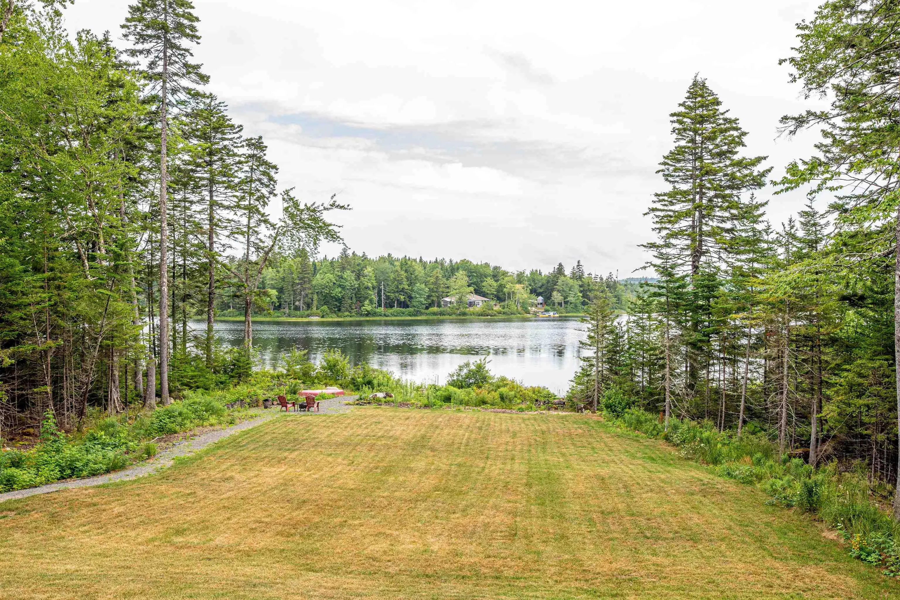 195 Middle Lake South Road, Vaughan, NS B0N 2T0, 3 Bedrooms Bedrooms, ,2 BathroomsBathrooms,Residential,For Sale,Middle Lake South Road,202519691