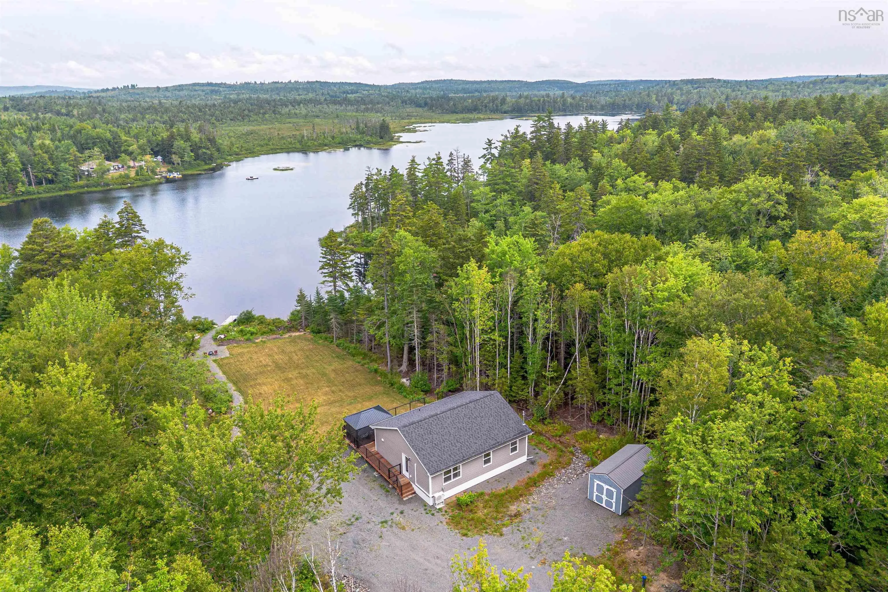 195 Middle Lake South Road, Vaughan, NS B0N 2T0, 3 Bedrooms Bedrooms, ,2 BathroomsBathrooms,Residential,For Sale,Middle Lake South Road,202519691