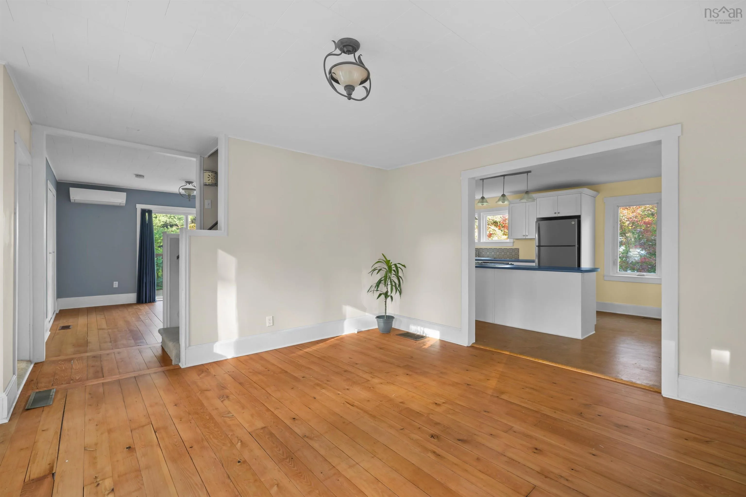 8 Marina Road, Marriotts Cove, NS B0J 1K0, 3 Bedrooms Bedrooms, ,2 BathroomsBathrooms,Residential,For Sale,Marina,202525583