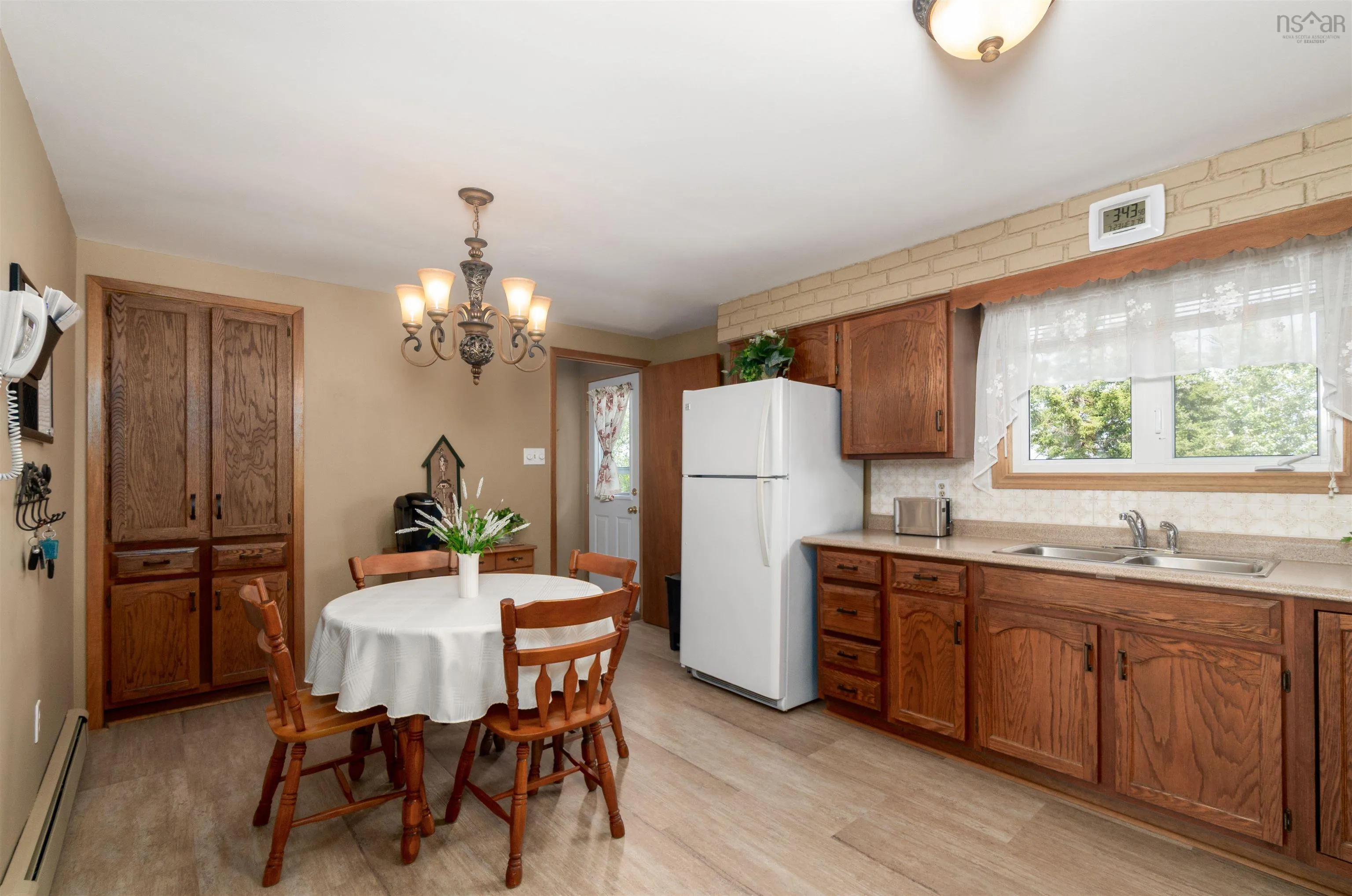 274 Poplar Drive, Cole Harbour, NS B2W 4K5, 4 Bedrooms Bedrooms, ,2 BathroomsBathrooms,Residential,For Sale,Poplar,202519197