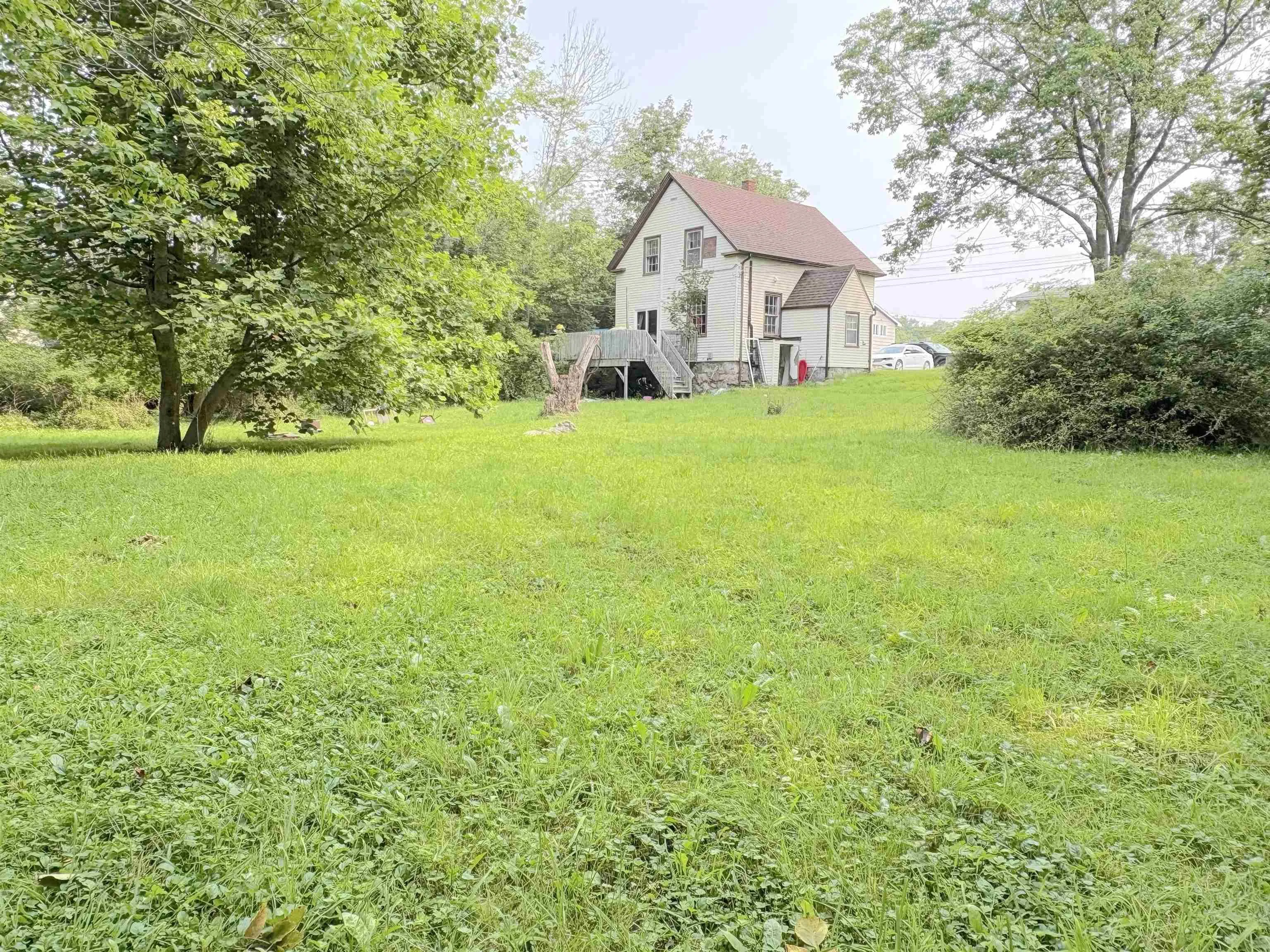 107 Parr Street, Shelburne, NS B0T 1W0, 3 Bedrooms Bedrooms, ,2 BathroomsBathrooms,Residential,For Sale,Parr,202519902