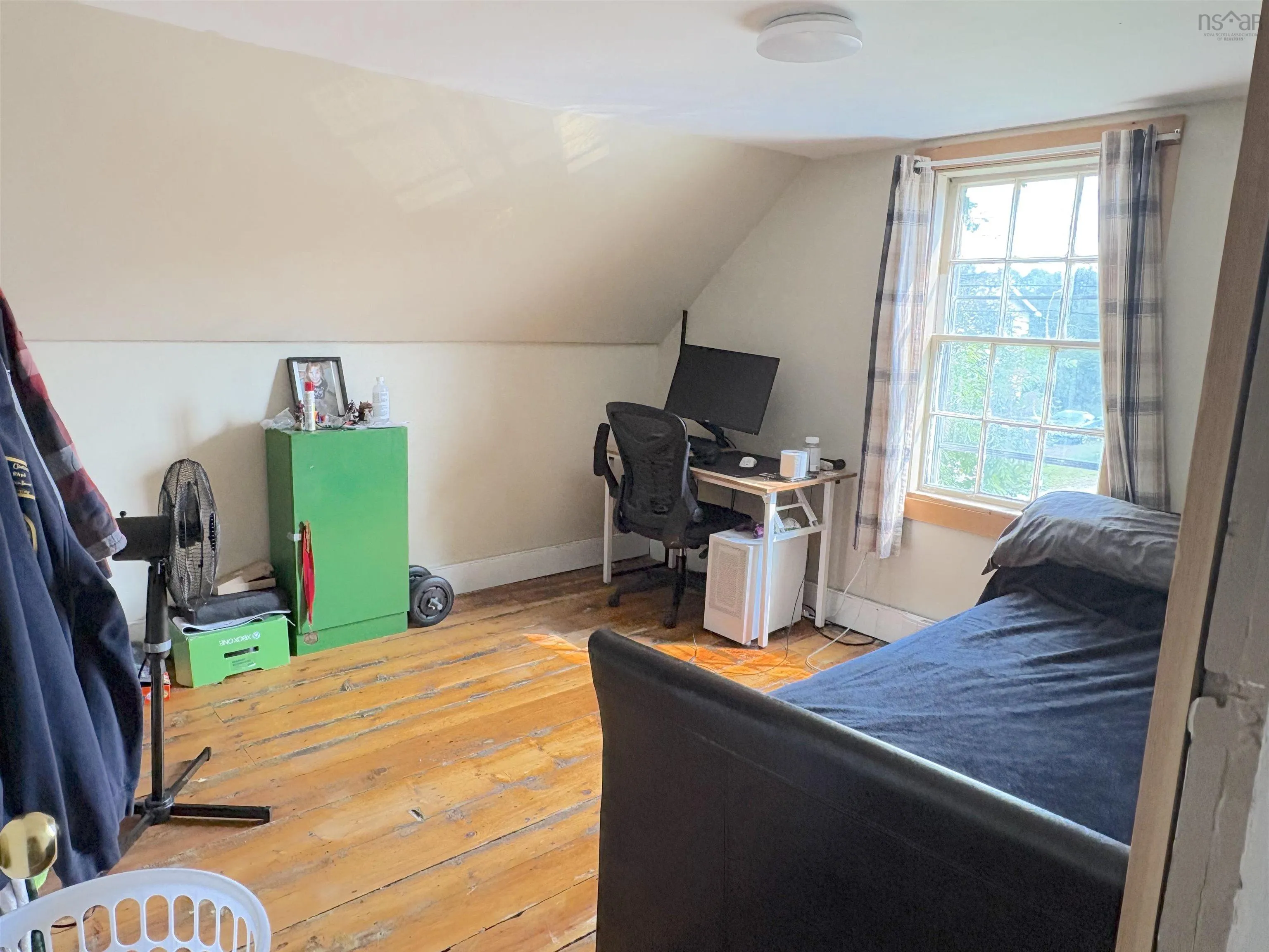 107 Parr Street, Shelburne, NS B0T 1W0, 3 Bedrooms Bedrooms, ,2 BathroomsBathrooms,Residential,For Sale,Parr,202519902