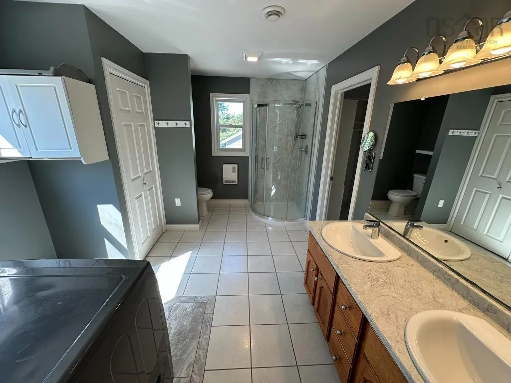 1779 Drummond Drive, Kingston, NS B0P 1R0, 4 Bedrooms Bedrooms, ,4 BathroomsBathrooms,Residential,For Sale,Drummond,202523648