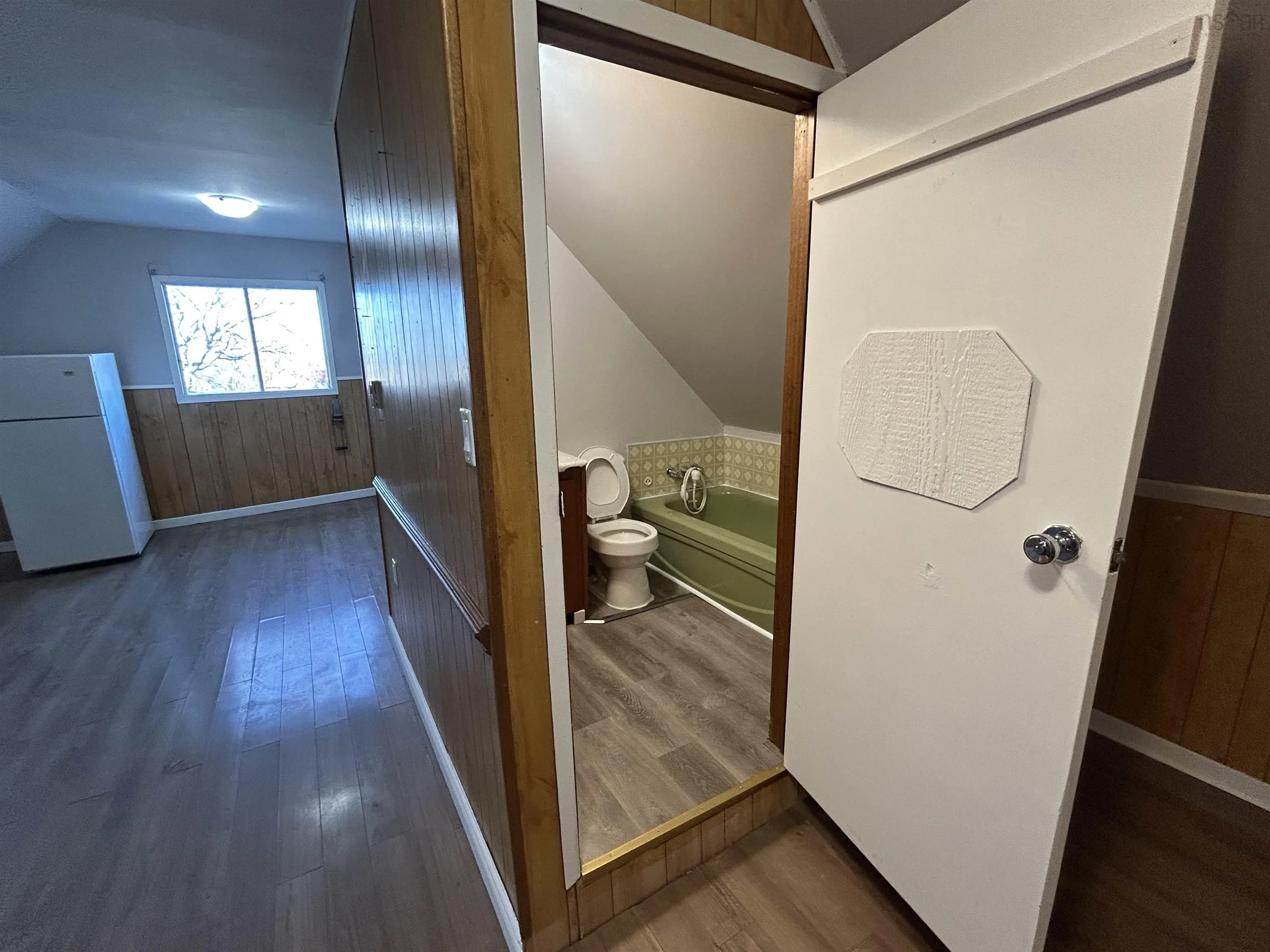 34 Oxford Avenue, Sydney Mines, NS B1V 2J2, 5 Bedrooms Bedrooms, ,Residential Income,For Sale,Oxford,202517467