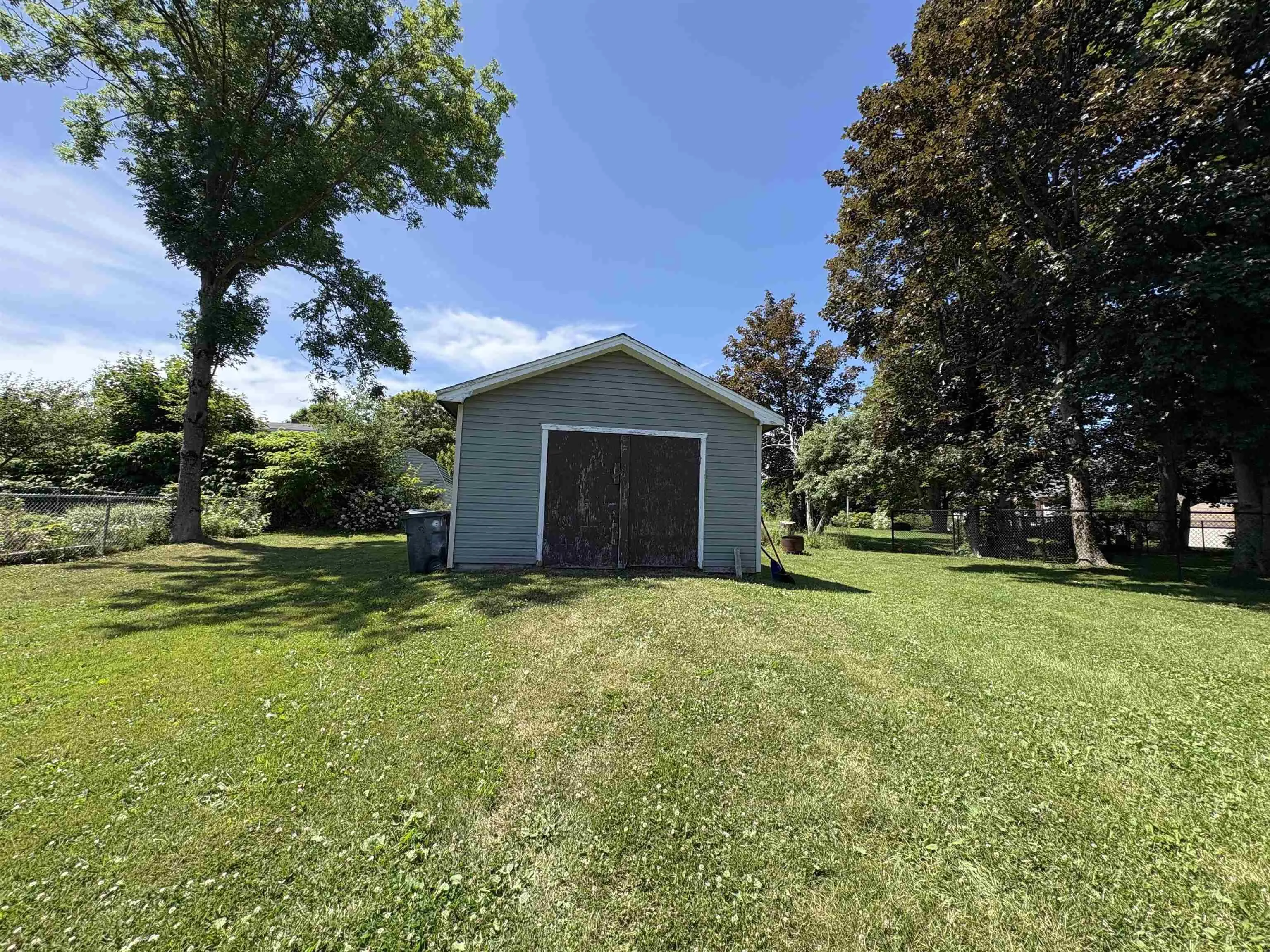 34 Oxford Avenue, Sydney Mines, NS B1V 2J2, 5 Bedrooms Bedrooms, ,Residential Income,For Sale,Oxford,202517467