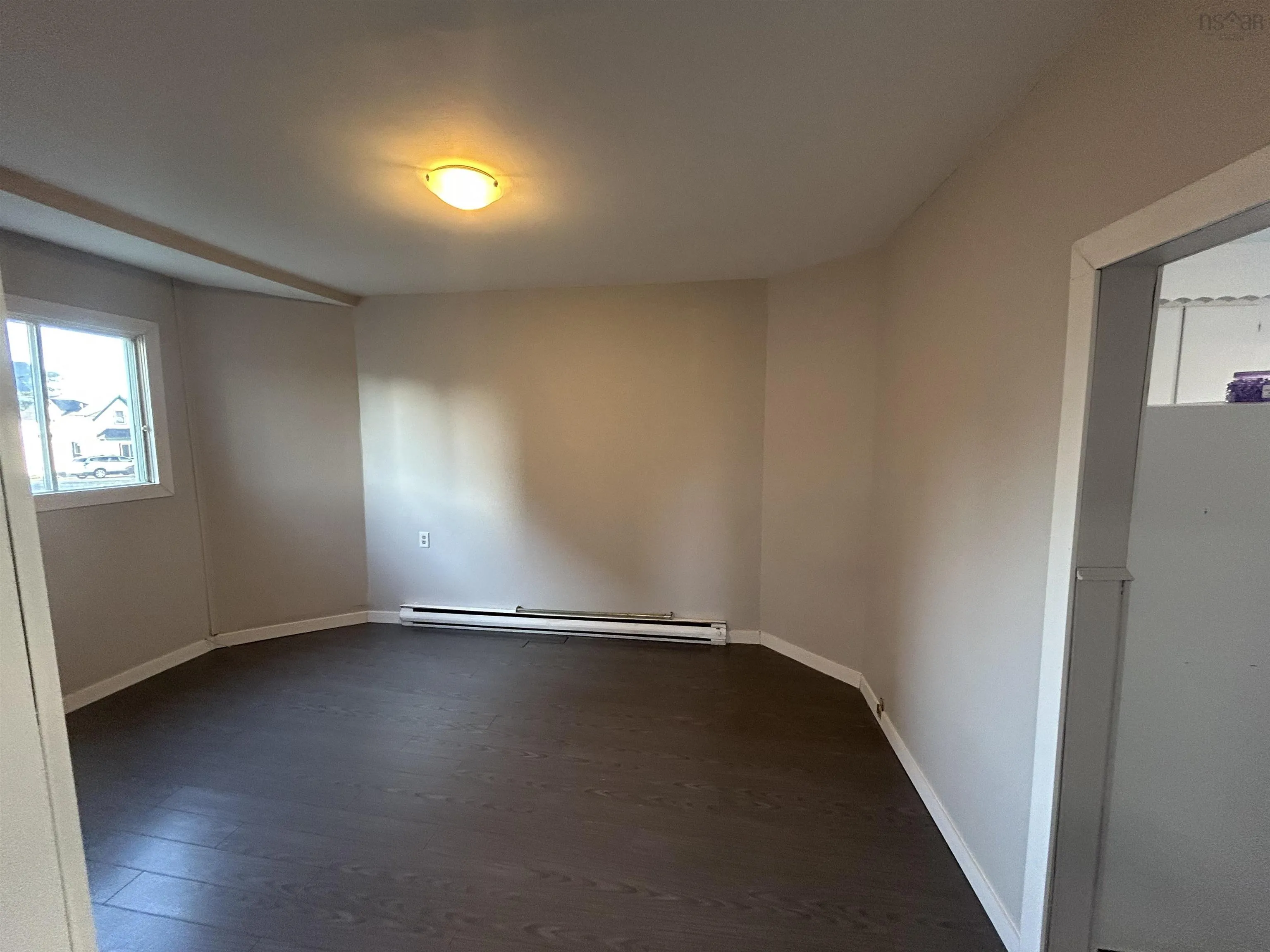 34 Oxford Avenue, Sydney Mines, NS B1V 2J2, 5 Bedrooms Bedrooms, ,Residential Income,For Sale,Oxford,202517467