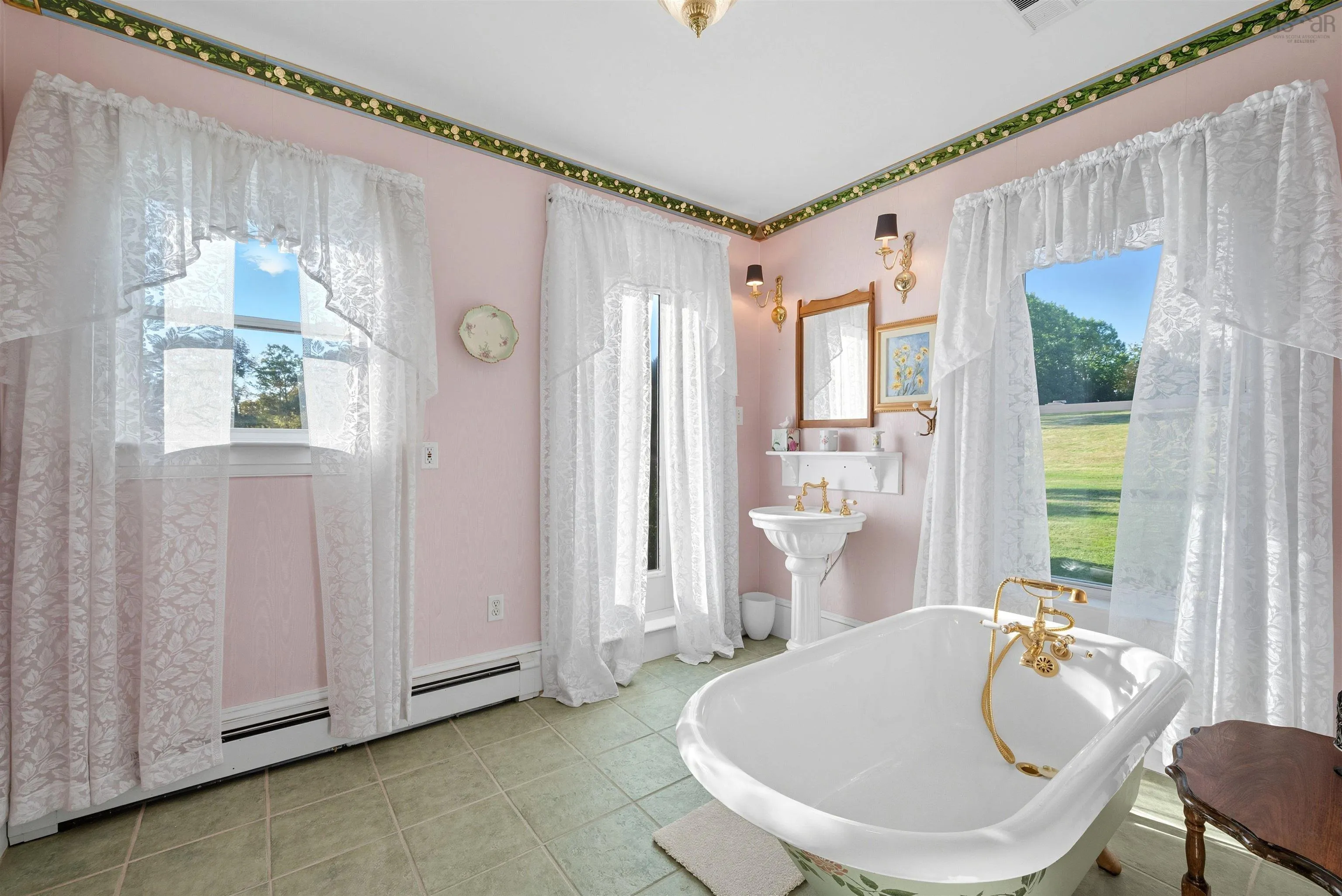1852 Highway 311 Highway, West Lahave, NS B0R 1G0, 5 Bedrooms Bedrooms, ,3 BathroomsBathrooms,Residential,For Sale,Highway 331,202525490