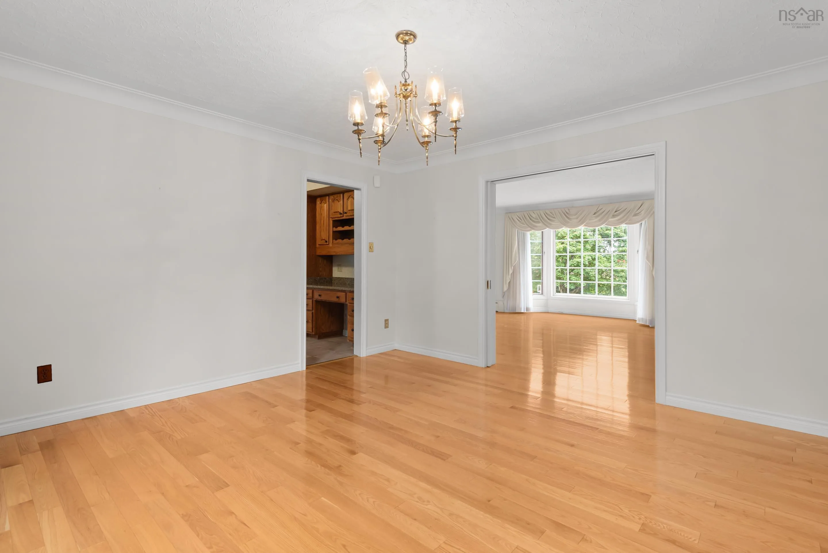 6 Edenbank Terrace, Dartmouth, NS B3A 3S4, 5 Bedrooms Bedrooms, ,4 BathroomsBathrooms,Residential,For Sale,Edenbank,202521932