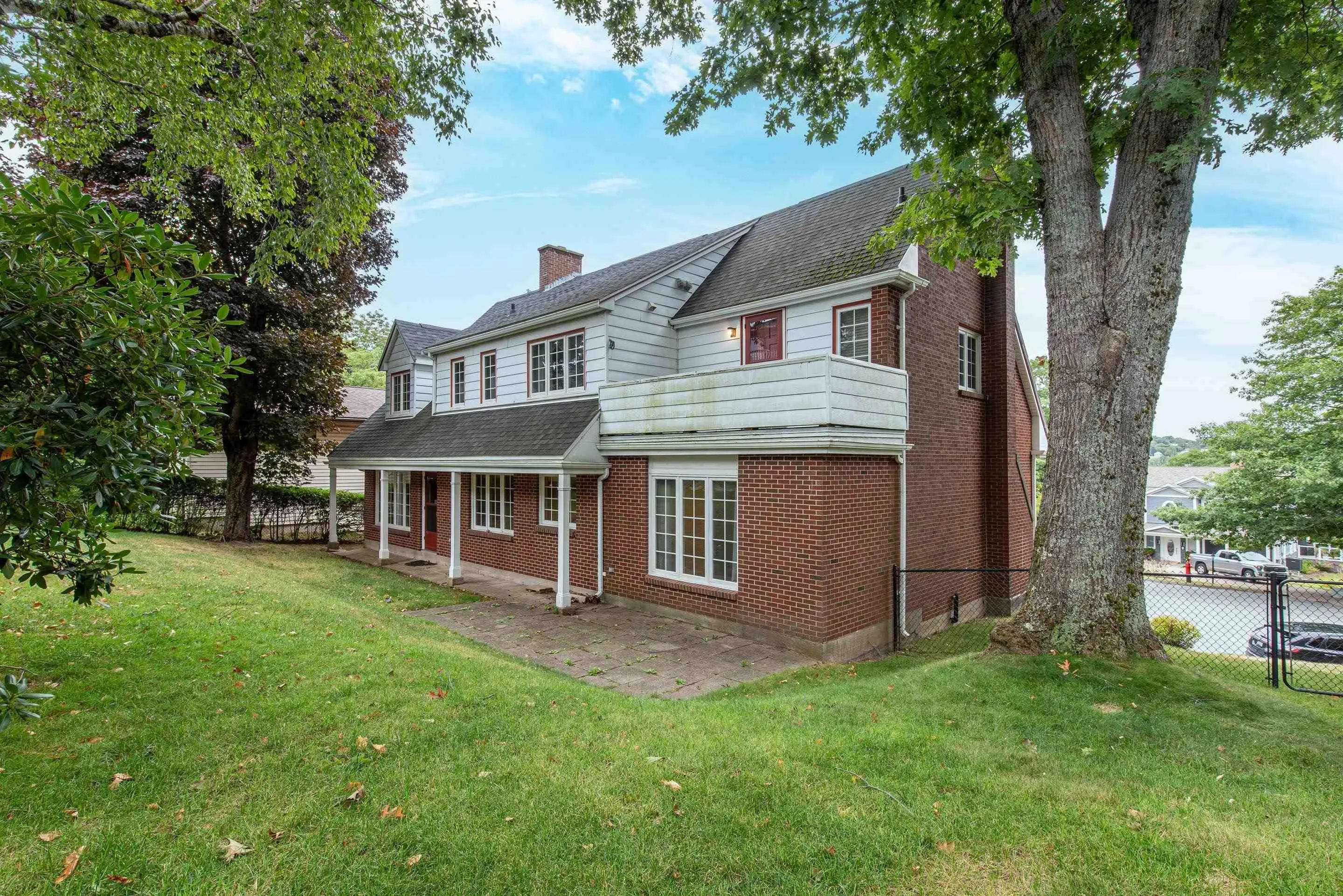 6 Edenbank Terrace, Dartmouth, NS B3A 3S4, 5 Bedrooms Bedrooms, ,4 BathroomsBathrooms,Residential,For Sale,Edenbank,202521932