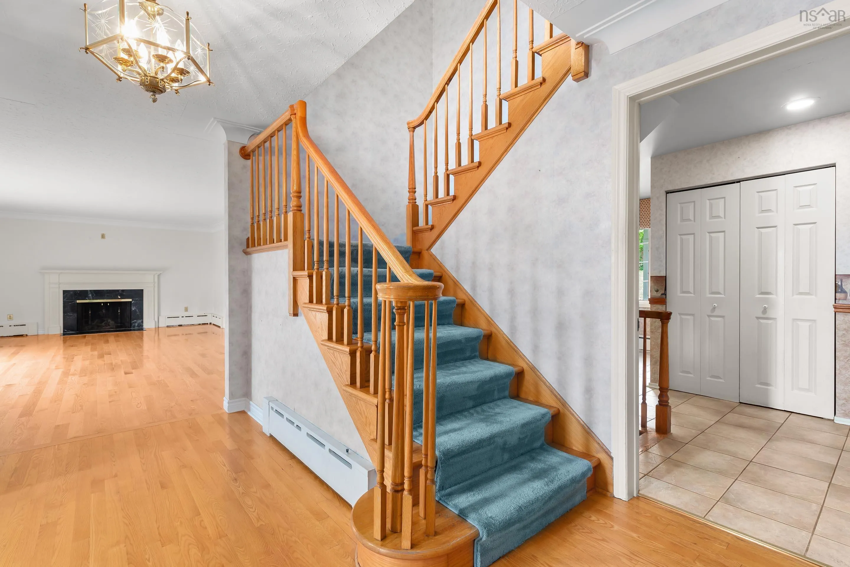 6 Edenbank Terrace, Dartmouth, NS B3A 3S4, 5 Bedrooms Bedrooms, ,4 BathroomsBathrooms,Residential,For Sale,Edenbank,202521932