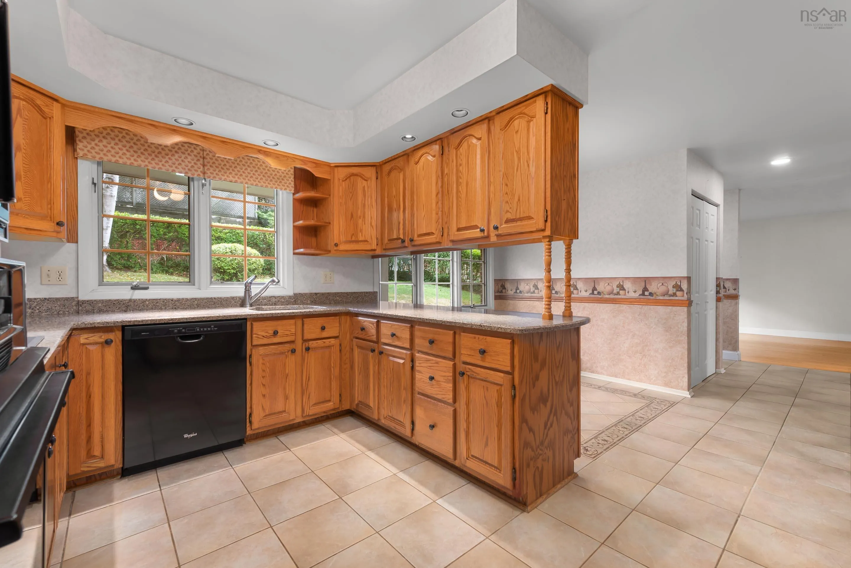 6 Edenbank Terrace, Dartmouth, NS B3A 3S4, 5 Bedrooms Bedrooms, ,4 BathroomsBathrooms,Residential,For Sale,Edenbank,202521932