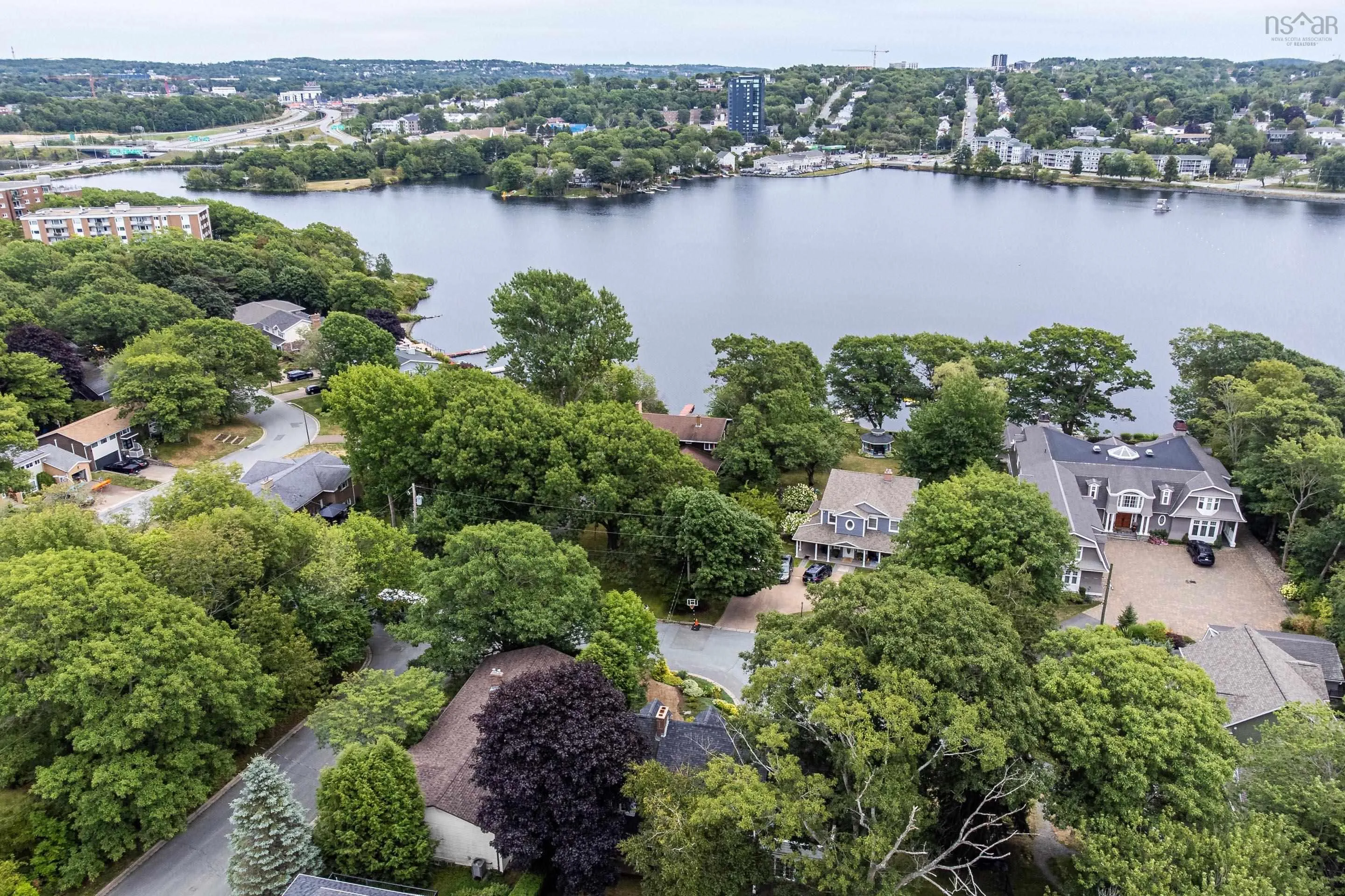 6 Edenbank Terrace, Dartmouth, NS B3A 3S4, 5 Bedrooms Bedrooms, ,4 BathroomsBathrooms,Residential,For Sale,Edenbank,202521932