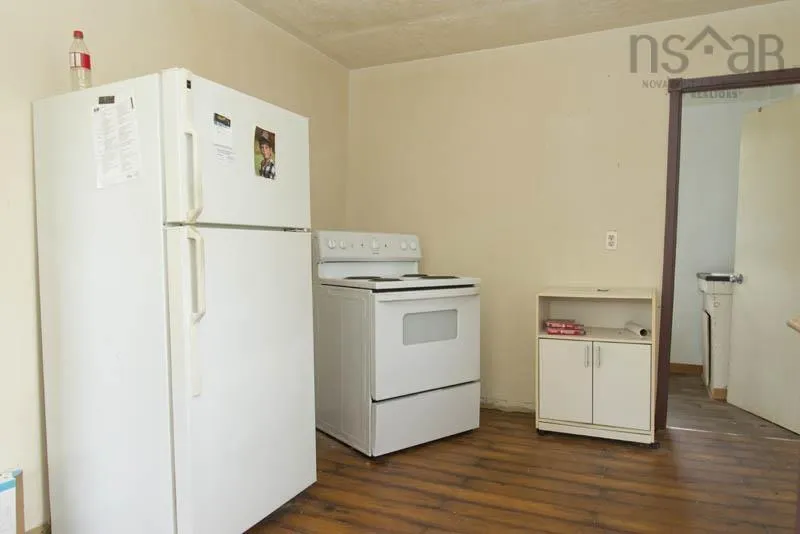 743 Falmouth Back Rd, Falmouth, NS B0P 1P0, 3 Bedrooms Bedrooms, ,1 BathroomBathrooms,Residential,For Sale,Falmouth Back Rd,202523292