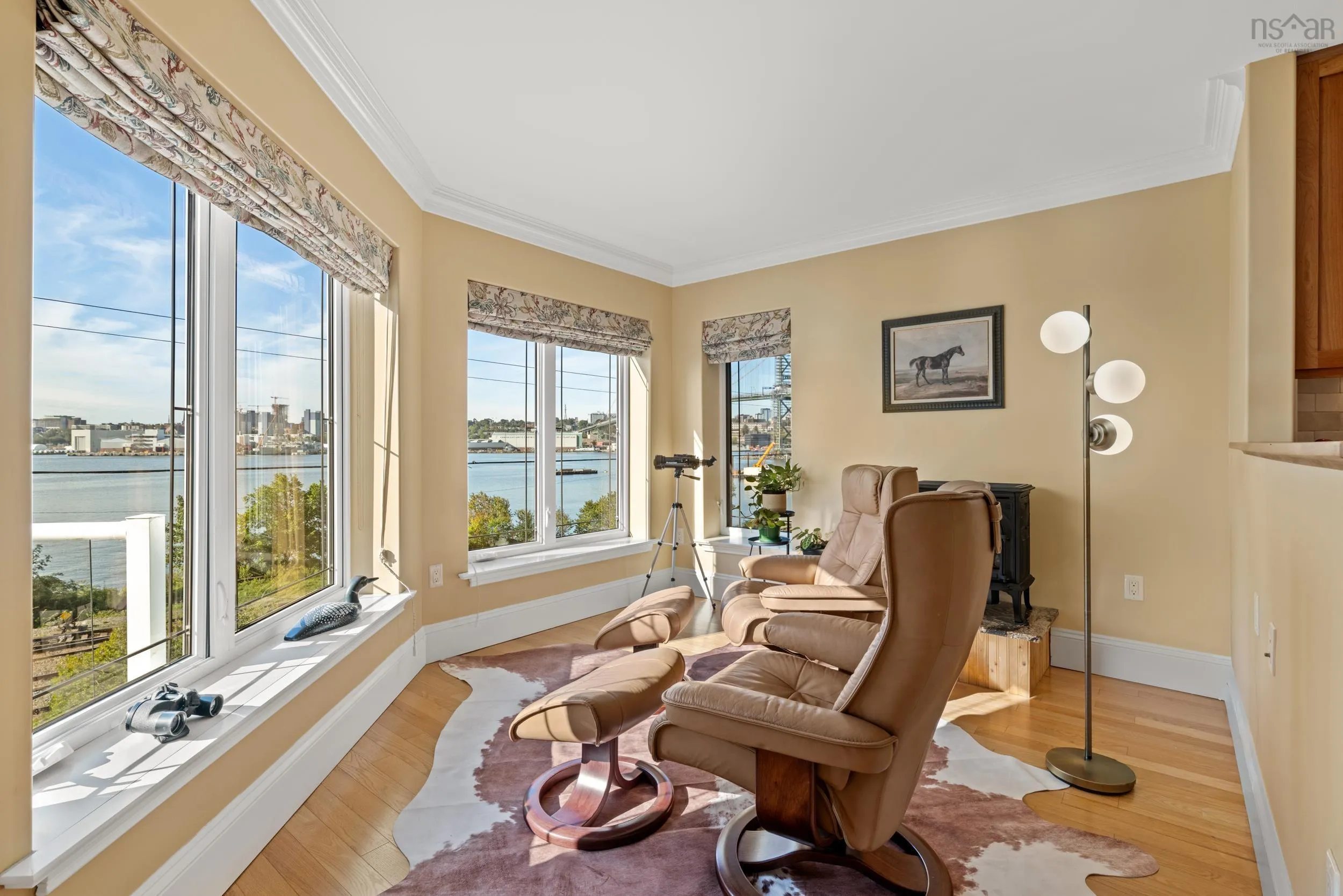 60 Shore Road, Dartmouth, NS B3A 1A3, 3 Bedrooms Bedrooms, ,4 BathroomsBathrooms,Residential,For Sale,Shore,202522887