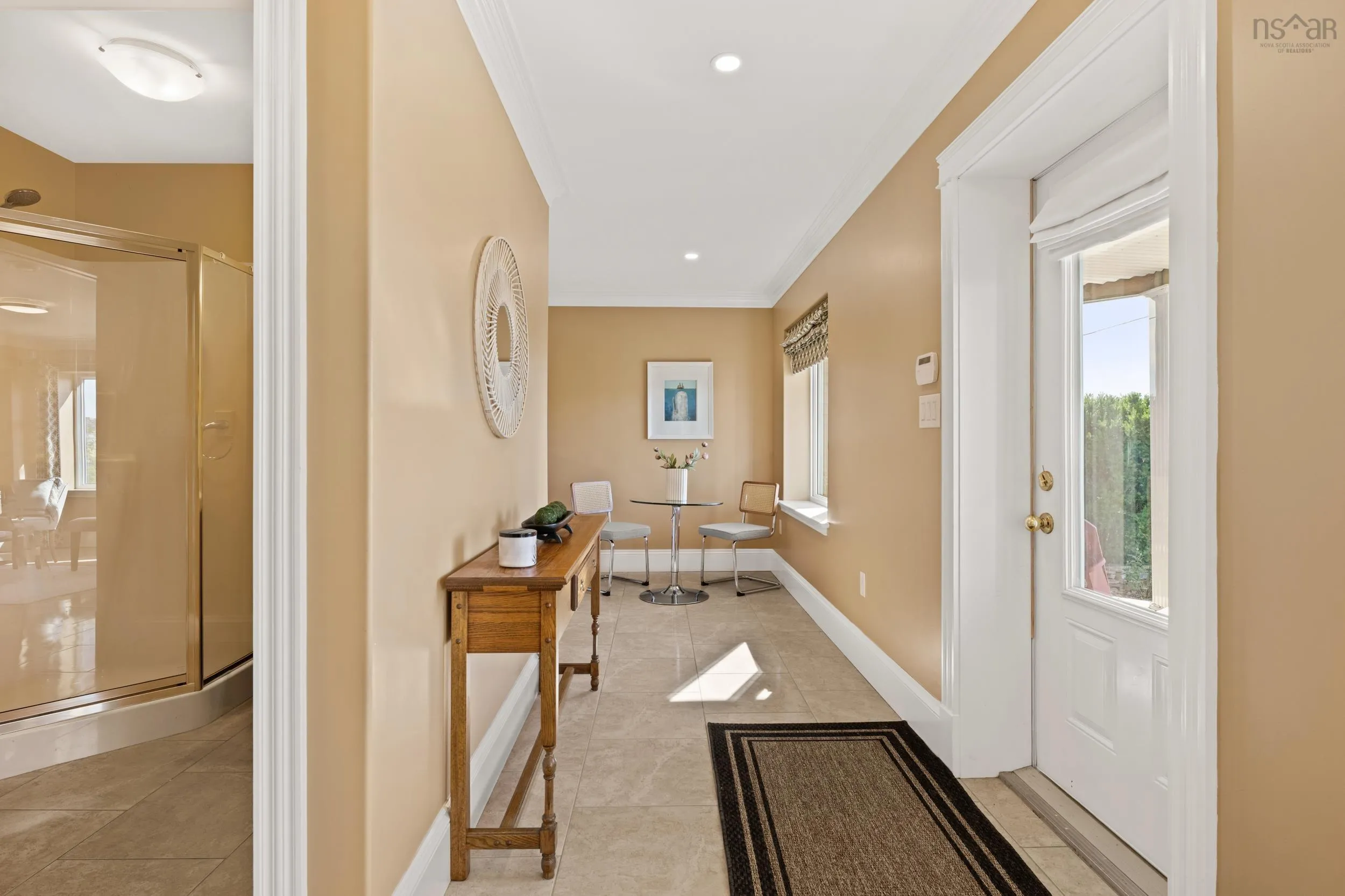 60 Shore Road, Dartmouth, NS B3A 1A3, 3 Bedrooms Bedrooms, ,4 BathroomsBathrooms,Residential,For Sale,Shore,202522887